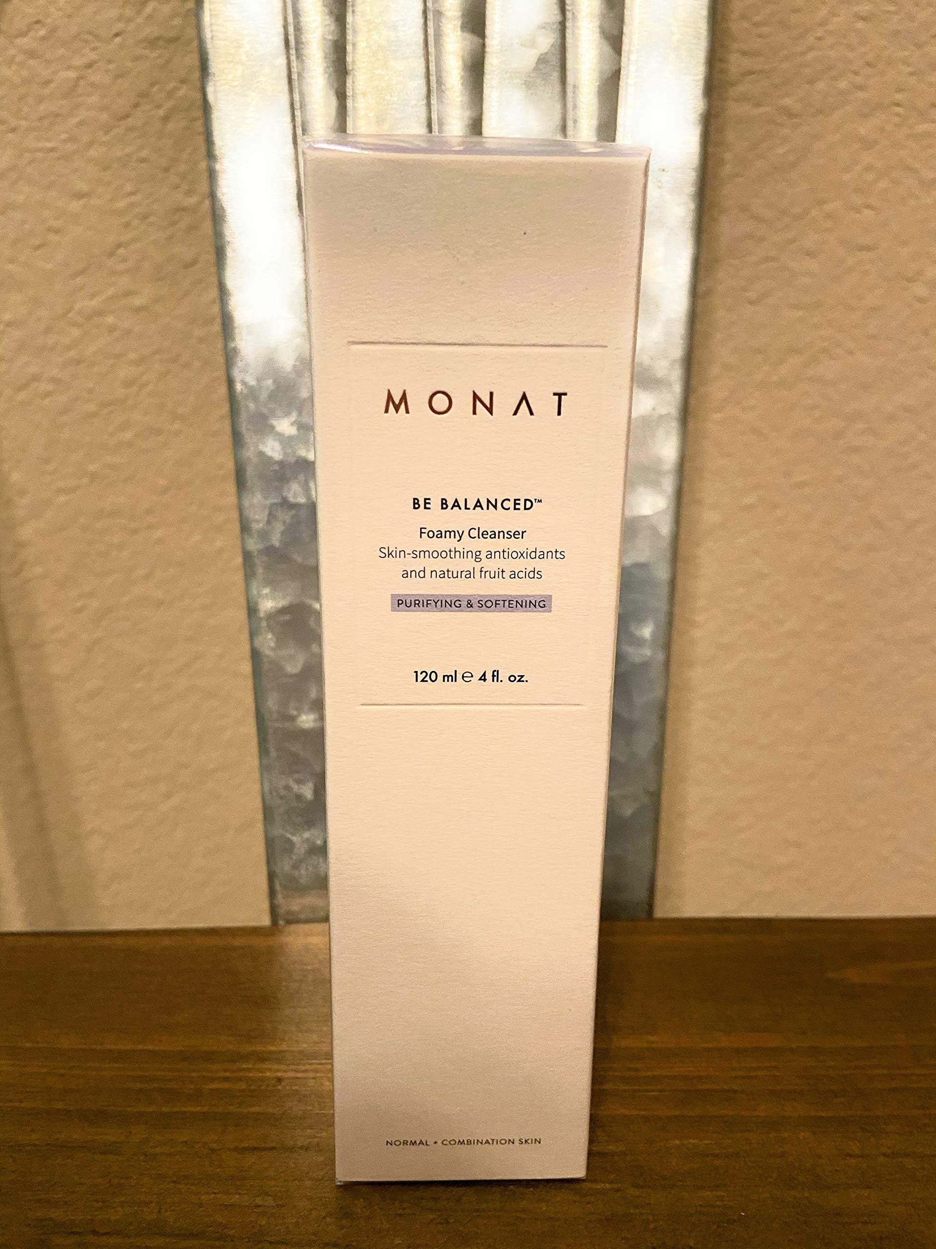 be balanced monat cleanser