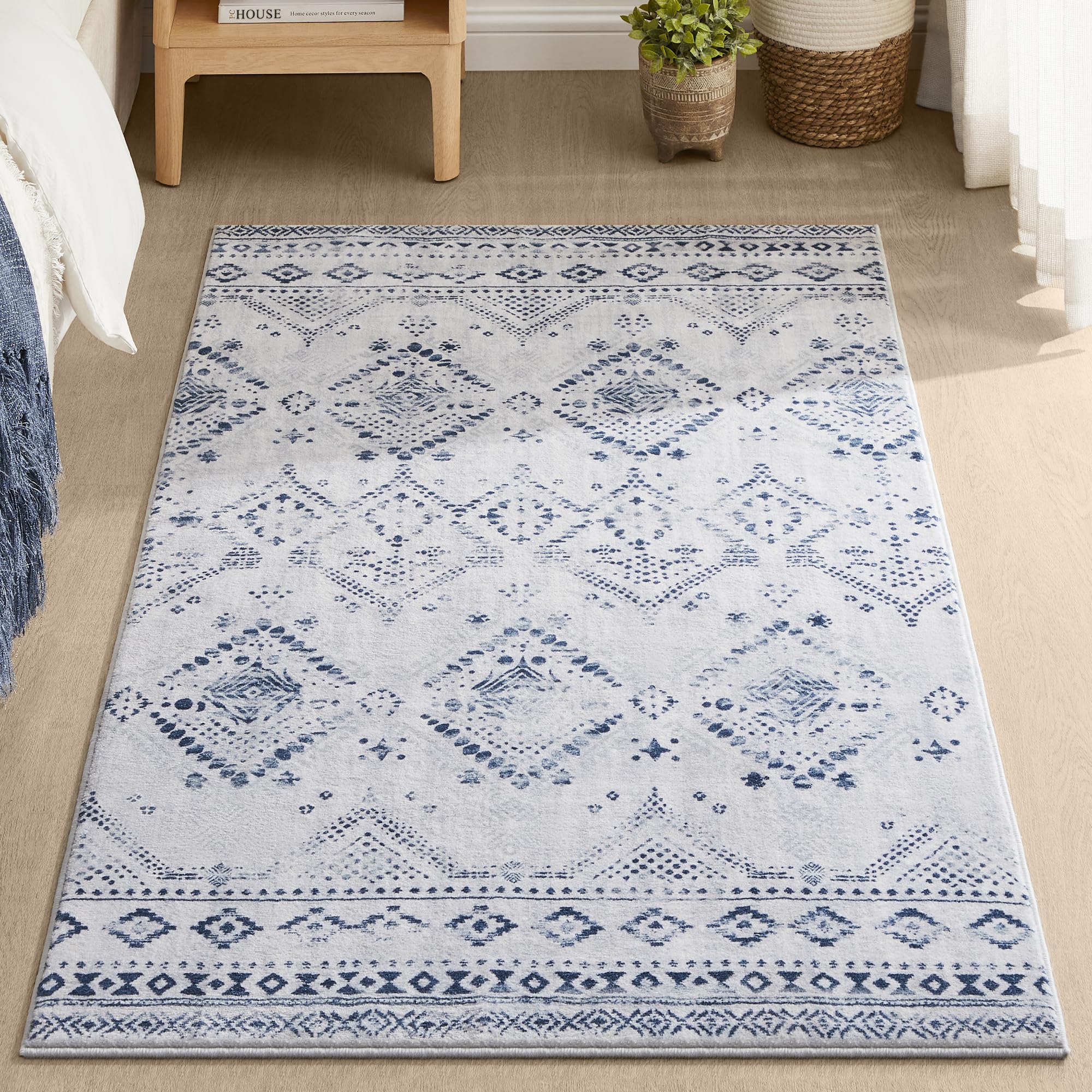 SONGMICS HOME Alfombra, 91 x 153 cm, Alfombra Antideslizante, Decoración del Hogar, para Salón, Dormitorio, Lavable a Máquina, Estilo Moderno, Azul Medianoche TAR021Q01V1