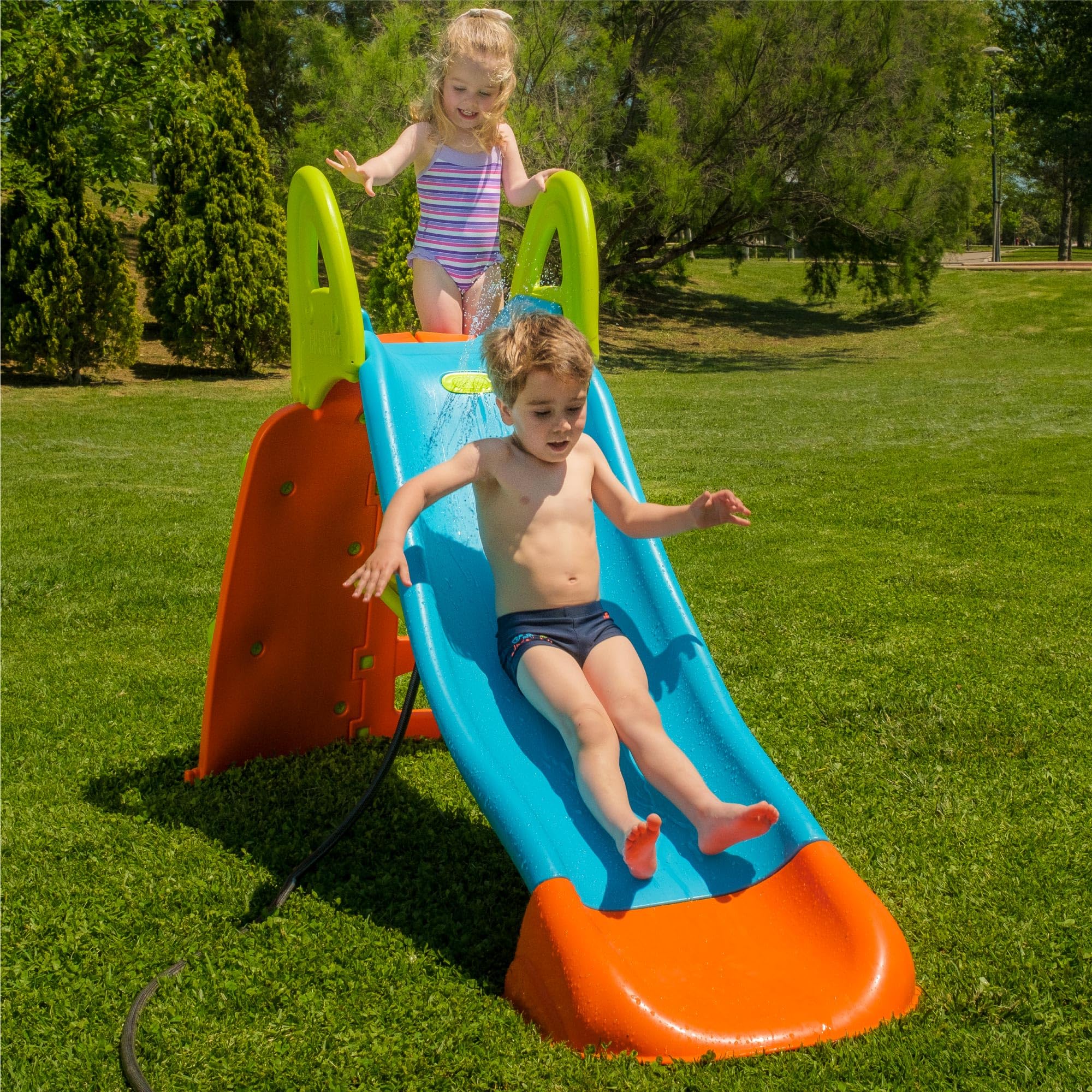 FEBER - Climb & Slide, Scivolo per Bambini con Parete per Arrampicata, Multicolore, Design Resistente e Sicuro per Bambini dai 3 Anni, Famosa (800013534)