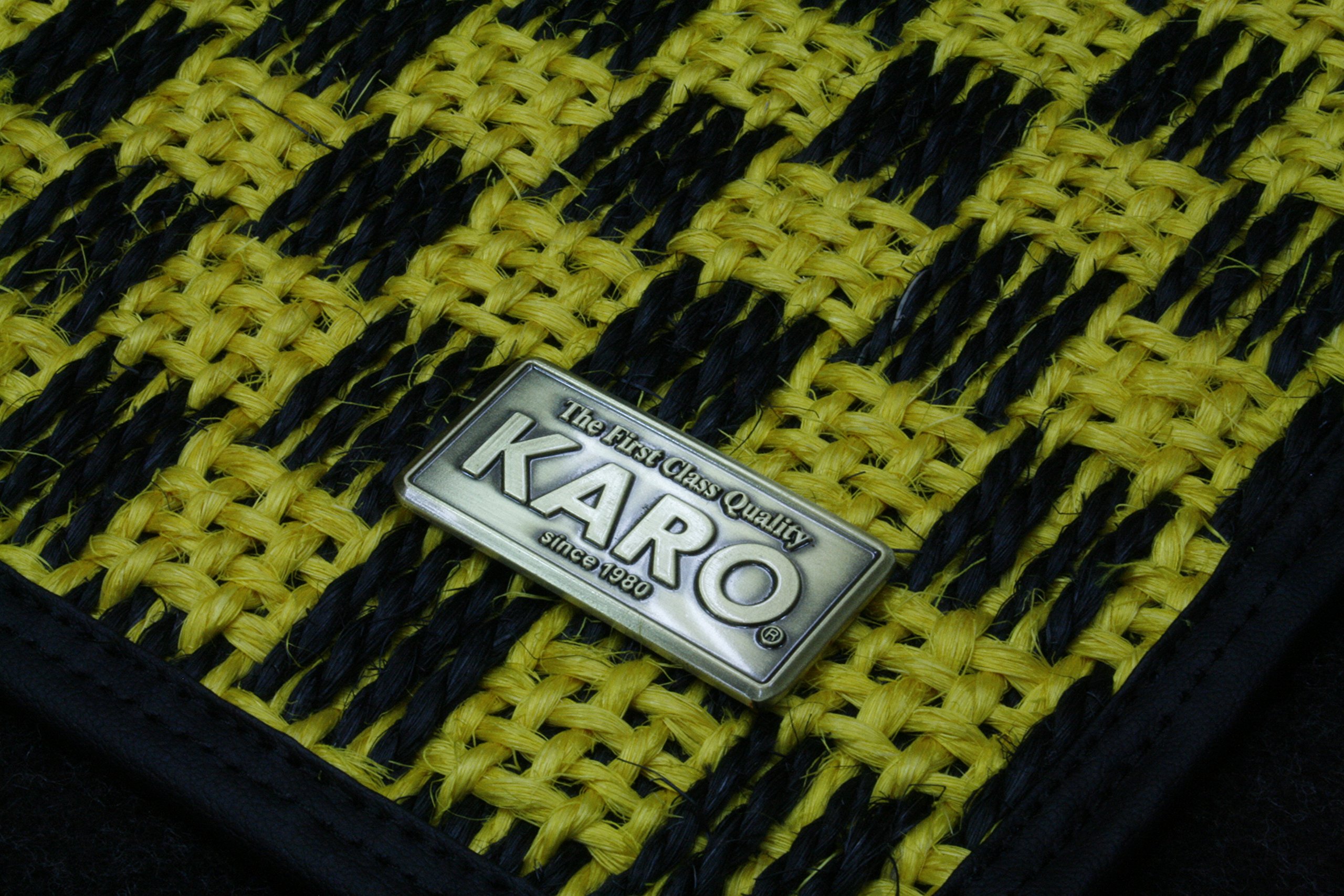 KARO カロ シザル SISAL レガシィ (4WD フットレスト有) AT 運転席電動S(助手席電動除) BL# キャメル/ブラック 06/5〜09/5 2104 KARO&frasl;カロ フロアマット SISAL&frasl;シザル SUBARU&frasl;スバル