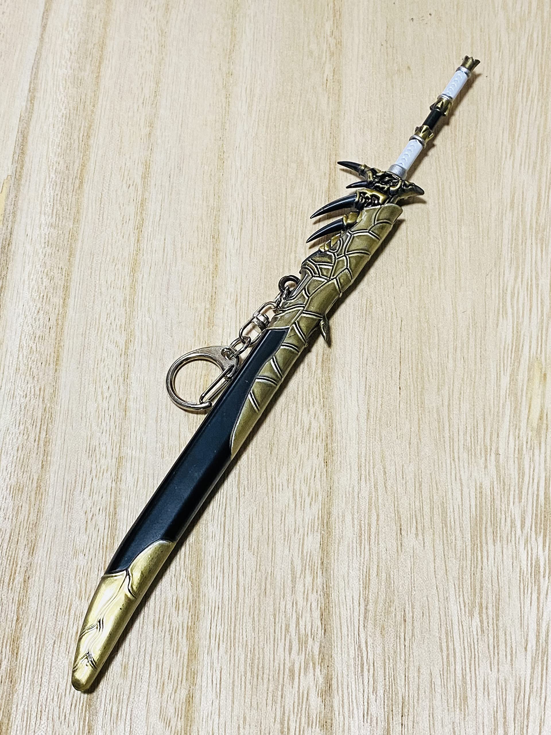 Amazon | 飛竜刀 金 モンスターハンター モンハン 剣 ミニ武器 剣 槍 
