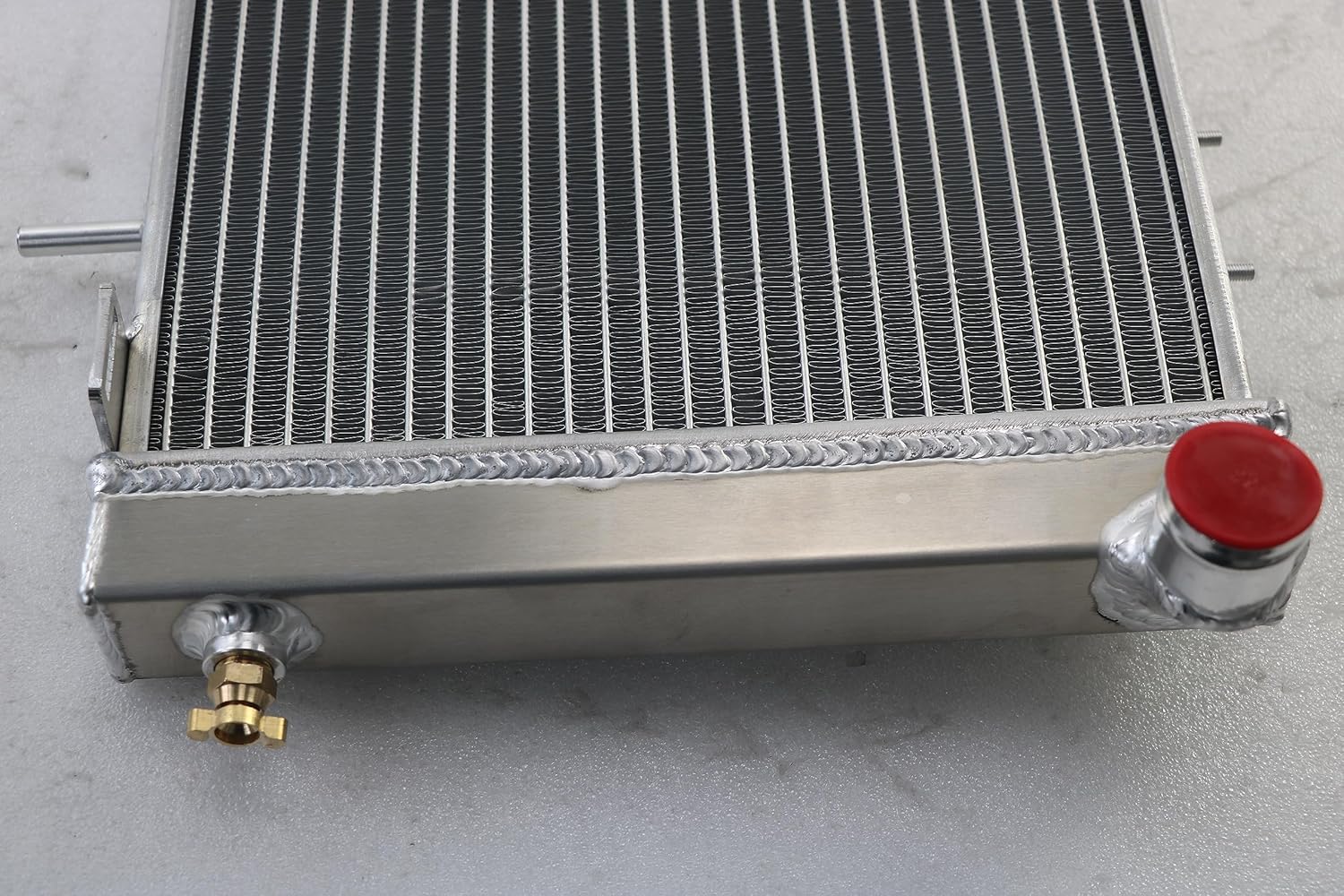 Full Aluminum Radiator for 1991-2001 Jeep Cherokee XJ/Comanche 2.5L 4.0L Manual with Shroud Fan and Relay All Aluminum Core Radiador Radiators 1992 1993 1994 1995 1996 1997 1998 1999 2000