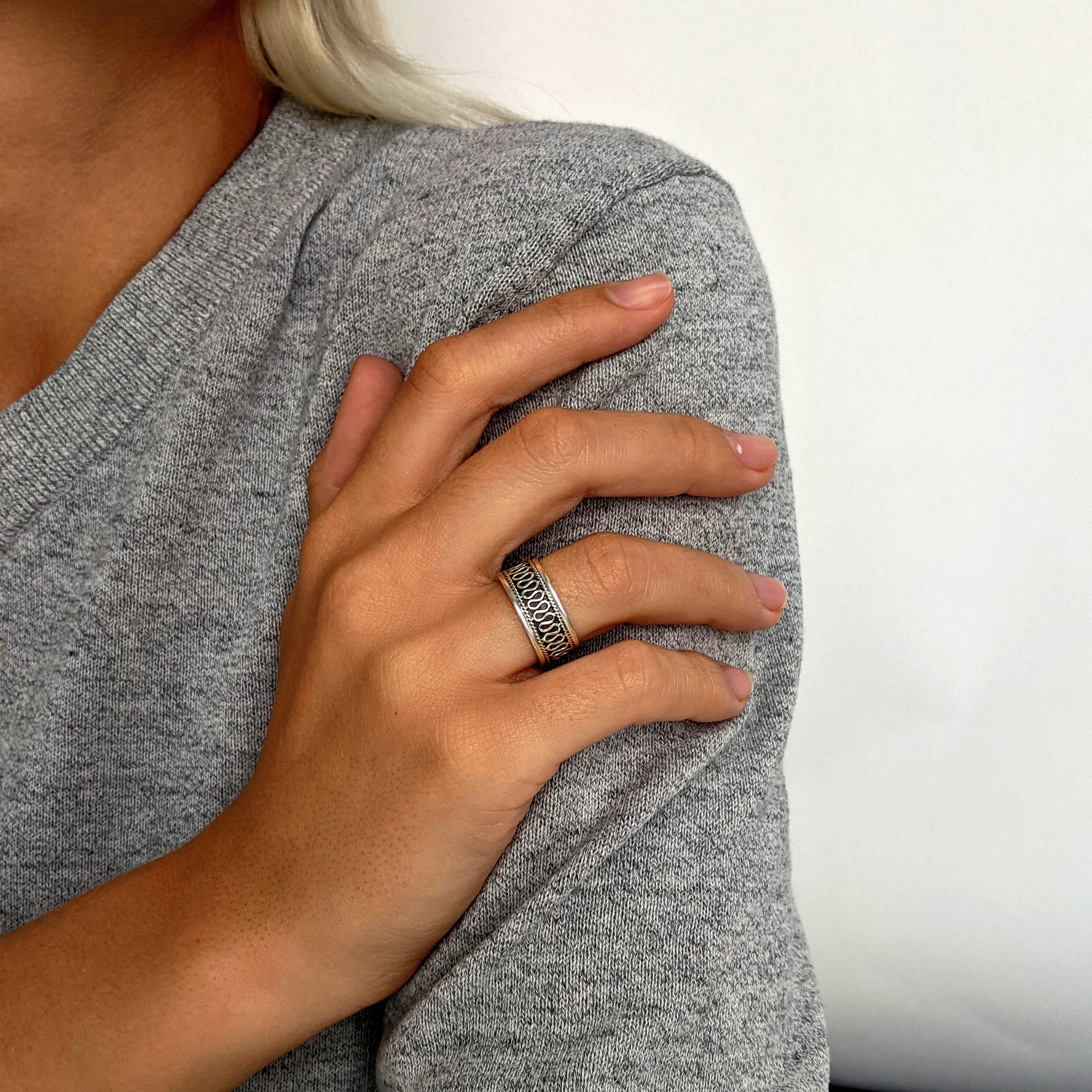 Silverly Anillo Plata de Ley Borde Plano Volutas Estilo Bali | Anillo Plata 925 Diseño Ondulado Mujer | Banda Ancha Plana Ondulada Hombre | Joyería Boho Unisex | Anillos Promesa Pareja