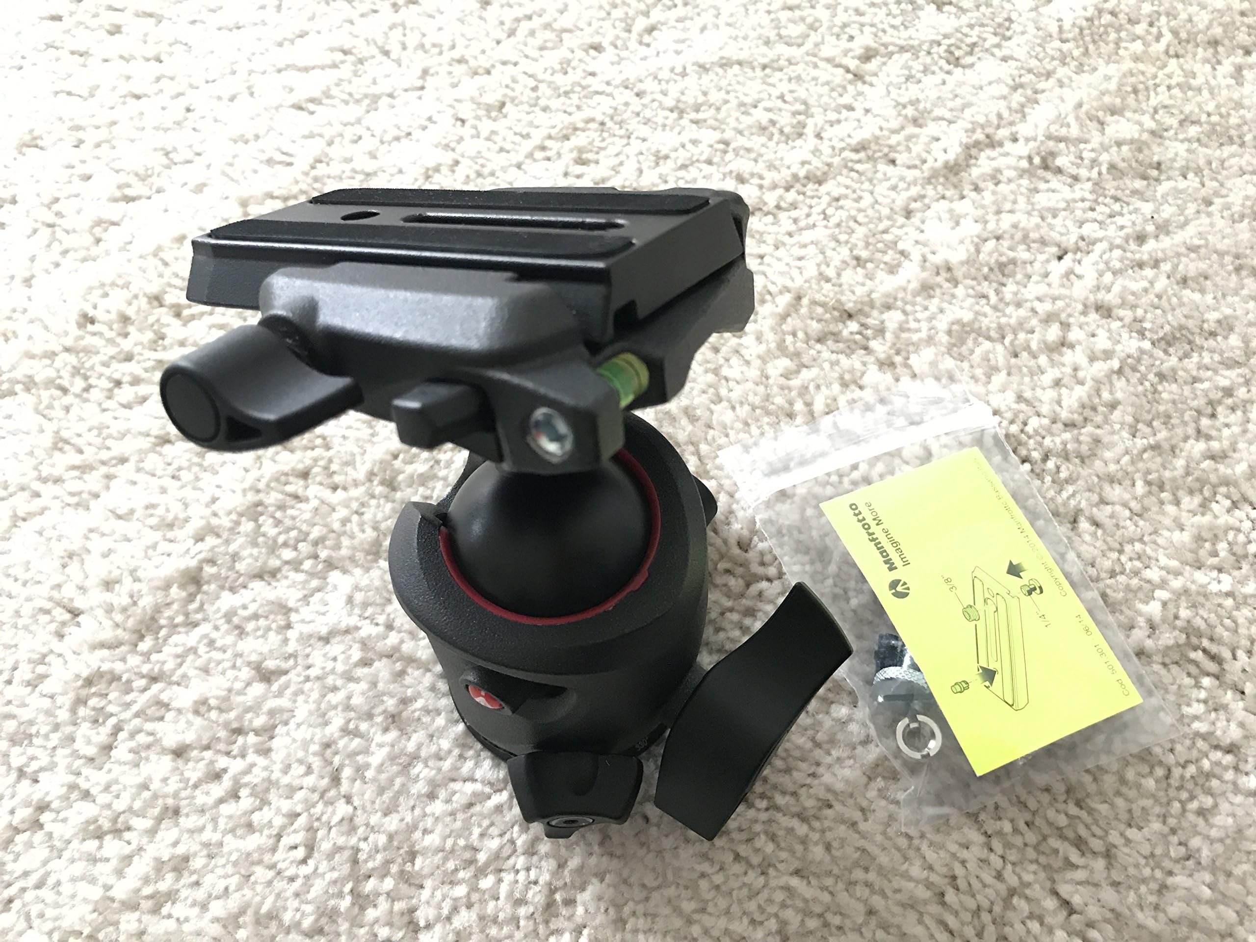 Manfrotto MH054M0-Q5 054 Magnesium Ball Head with Q5 Quick Release,Black