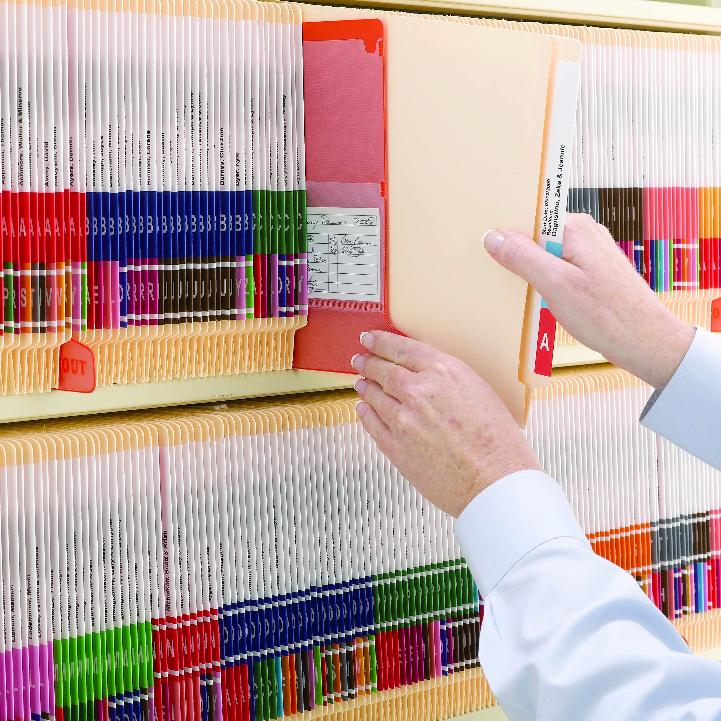 Smead%100 Geri Dönüşümlü Uç Sekmesi Dosya Klasörü, Shelf-Master® Güçlendirilmiş Düz Kesim Tab, Mektup Boyutu, Manila, Kutu başına 100 (24160)