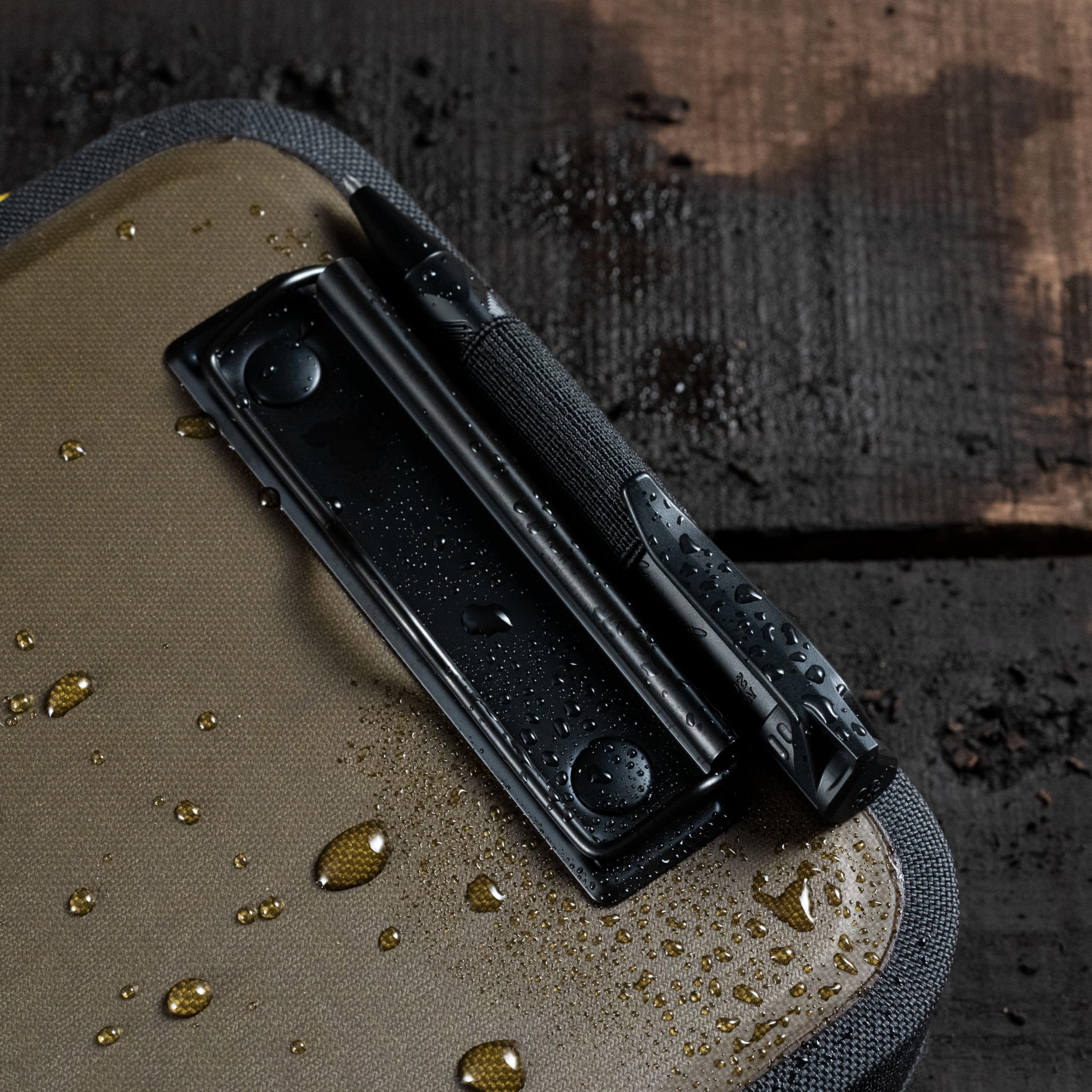 Rite in the Rain Weatherproof Monsoon Hand Desk, TPU Fabric, 6.75” x 9.5” (No. M958)