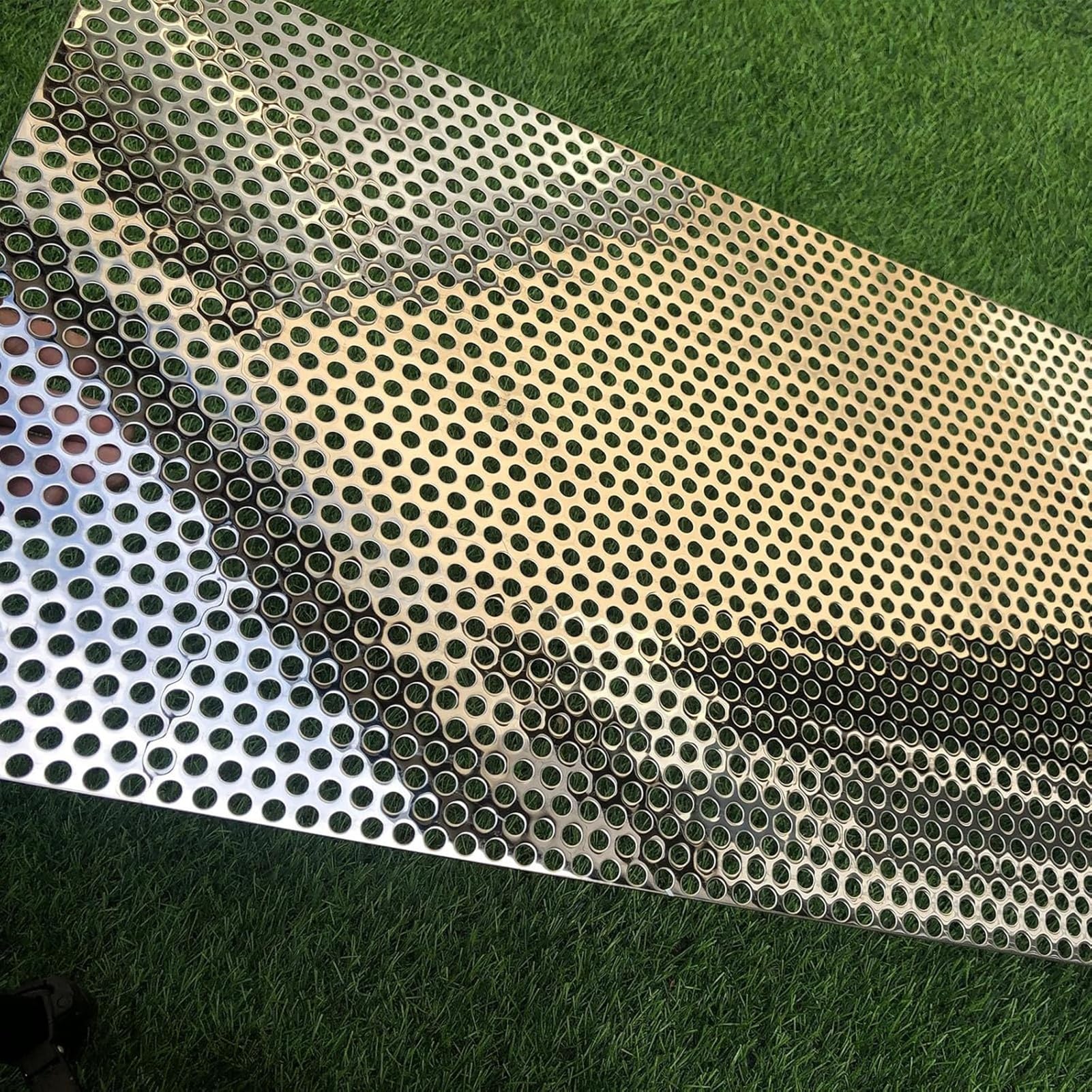 304 INOX Acier Perforé Tôle Extendu Métal Maille Plaque Écran Décoratif Mailles, Tôles Perforées en Métal for Filtre, Ventilation, Protection(10mm Mesh,35x35cm)