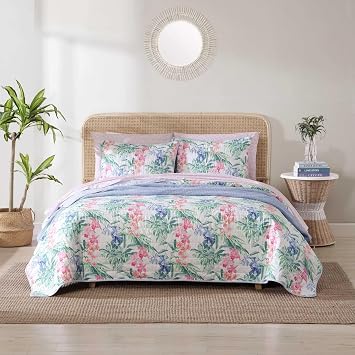 Tommy Bahama - Queen Quilt Set, Reversible Cotton Bedding with Matching Shams, Colorful Botanical Home Decor Island Orchid Pink, Queen