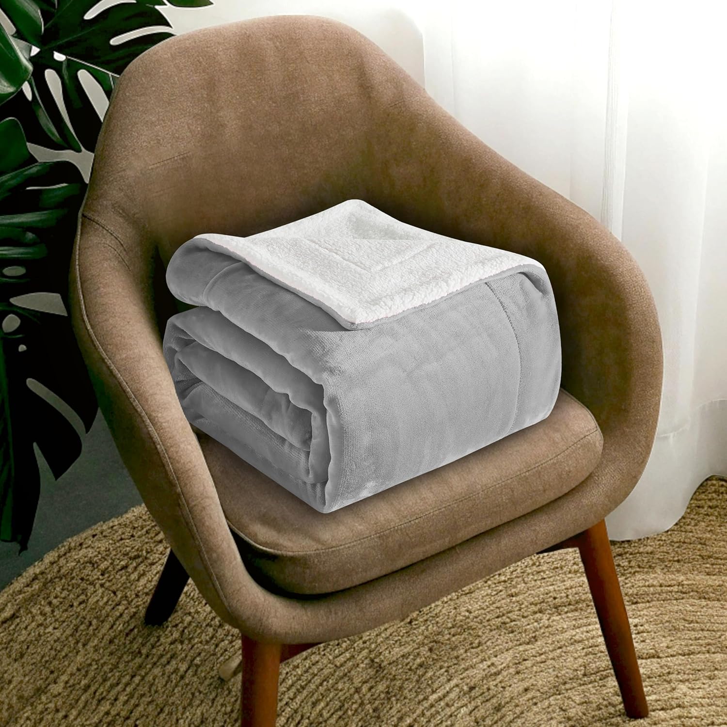 Mocassi Premium Ultra-Soft Flannel Fleece Sherpa Throw Blanket - Warm Cozy Reversible Plush Micromink Blanket for Couch, Bed and Sofa - Fluffy, Christmas Winter Bedding Gift, Full, Silver Grey