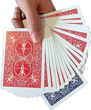 تتضمن حزمة المجموعة المتغيرة اللون | بطاقات Gimmick وSvengali Deck والبطاقات العادية والتعليمات