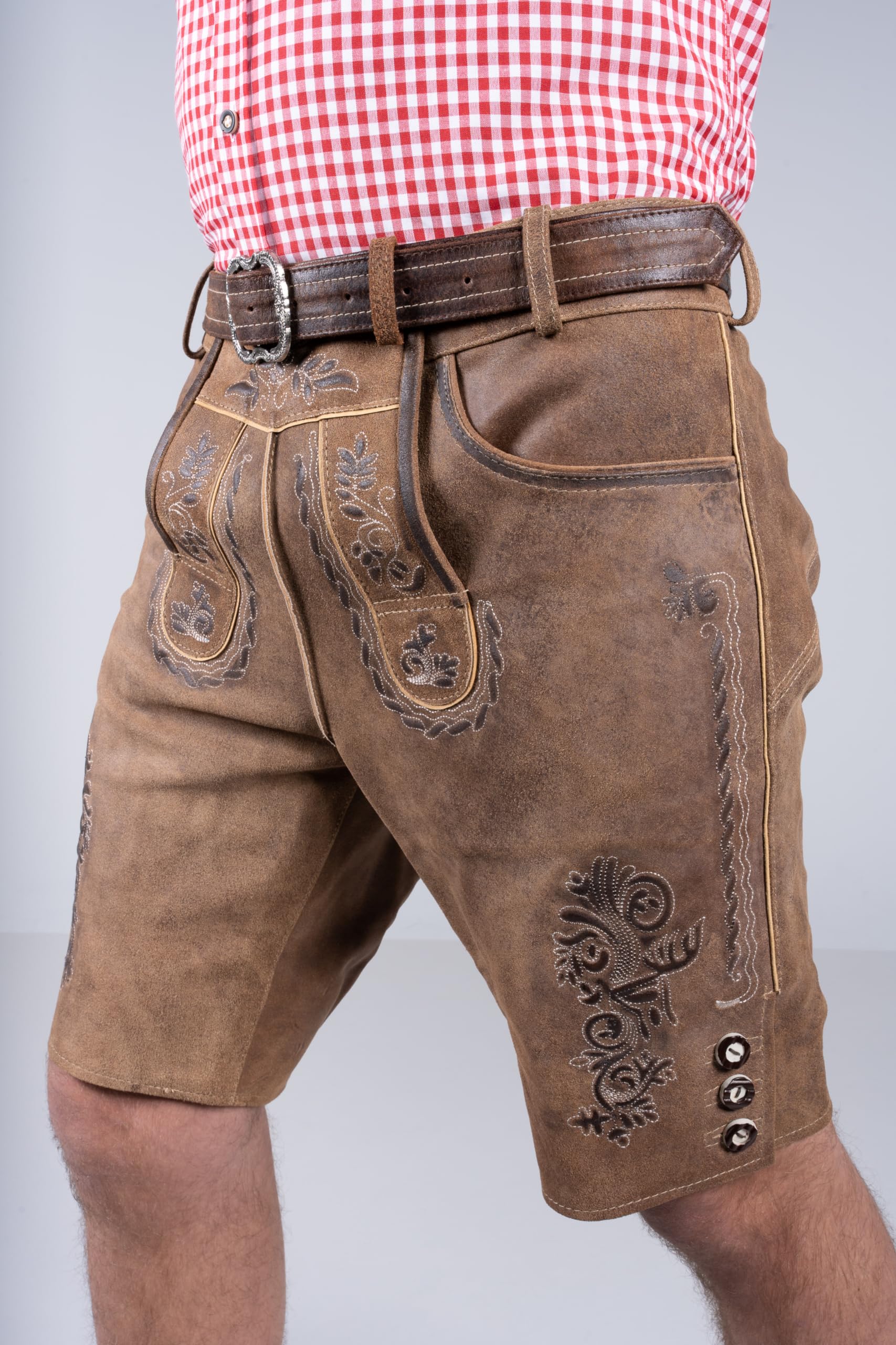 Edelnice Trachtenmode Bayerische Traditionelle Kurze Lederhose Thomas mit passendem Trachtengürtel Gr. 44-68