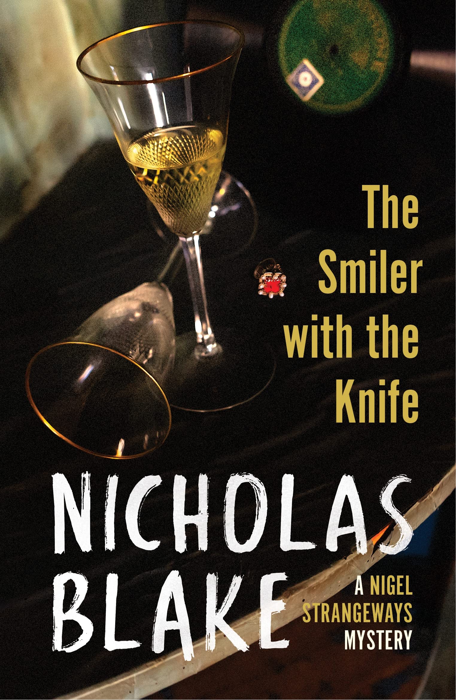 The Smiler With The Knife (A Nigel Strangeways Mystery, 5)