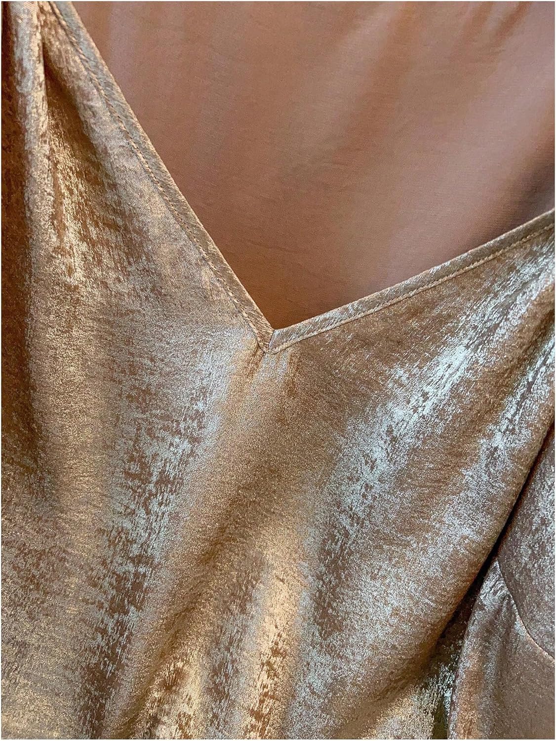 OYOANGLE Women's Plus Size Metallic Twist Front Tank Top Sleeveless V Neck Trendy Tops