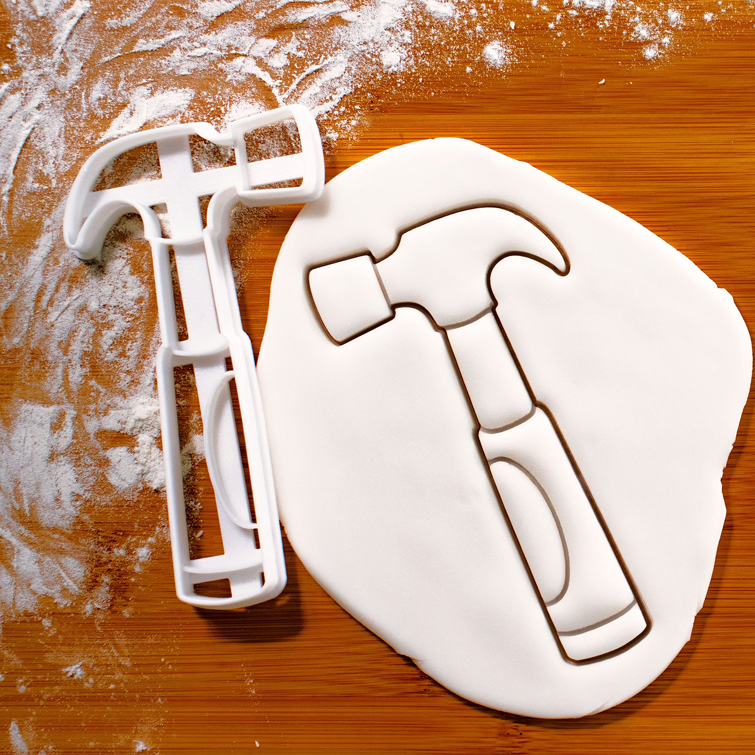 4er Set Handwerkzeuge Ausstechformen (Formen: Schraubenschlüssel, Fuchsschwanz, Hammer und Zange), 4 Teile, Bakerlogy