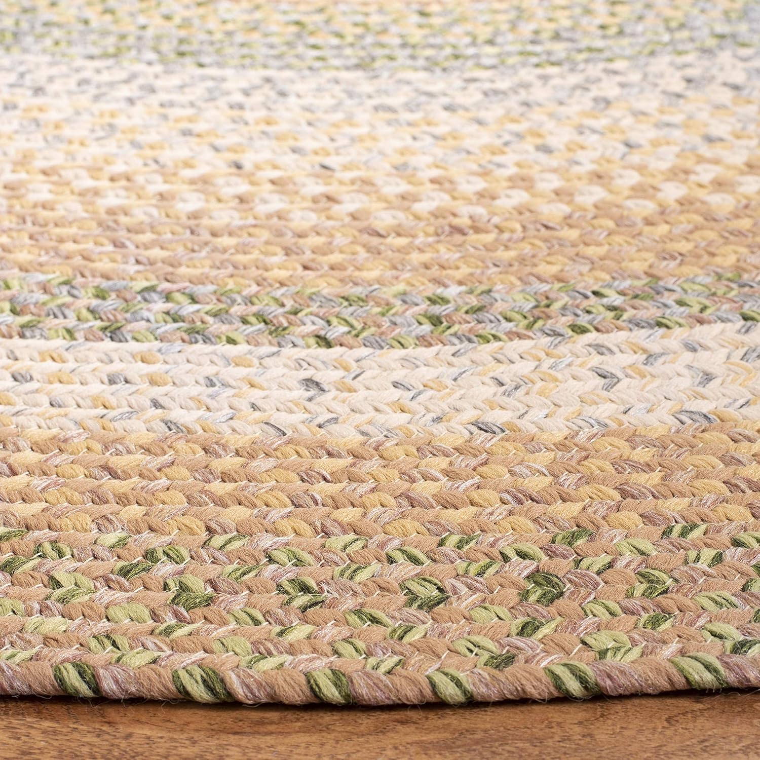 SAFAVIEH Washable Rug Outdoor Braided Collection - 3' x 5' Oval, Tan & Multi, Handmade & Reversible, Non-Shedding & Easy to Clean, Ideal for Patio, Backyard, Mudroom (BRD314A)