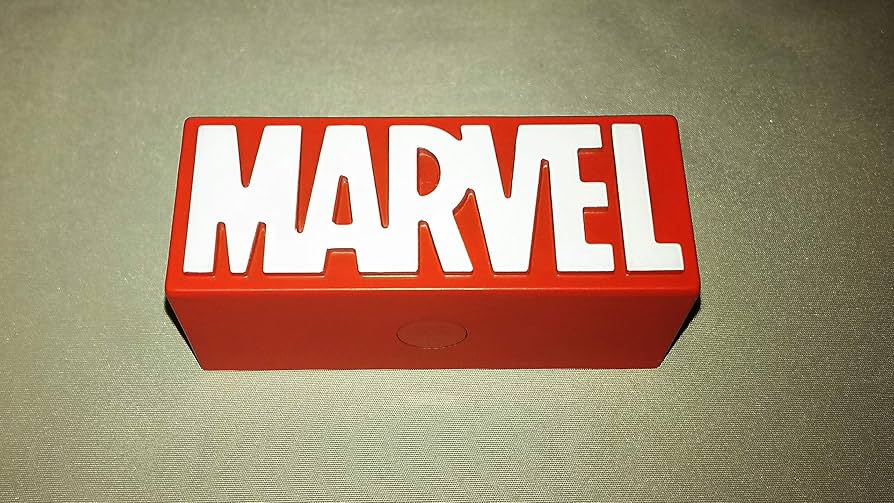 Takara Tomy - メタコレ マーベル ロゴコレクション ブラック＆シルバー　メタリックレッド Amazon | メタコレ マーベル ロゴコレクション (ブラック