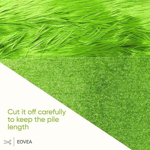 Miniatura 7 de EOVEA Tela de Piel Sintética Lanuda por Yarda  60" de Ancho  Material de Piel Sintética Esponjosa y Suave para Costura, Manualidades, Disfraces,