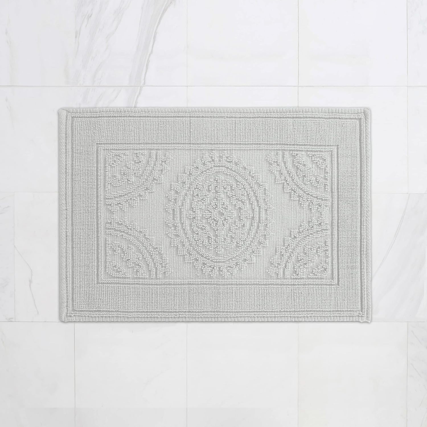 Jean Pierre New York Cotton Stonewash Medallion 17x24 in. Bath Rug