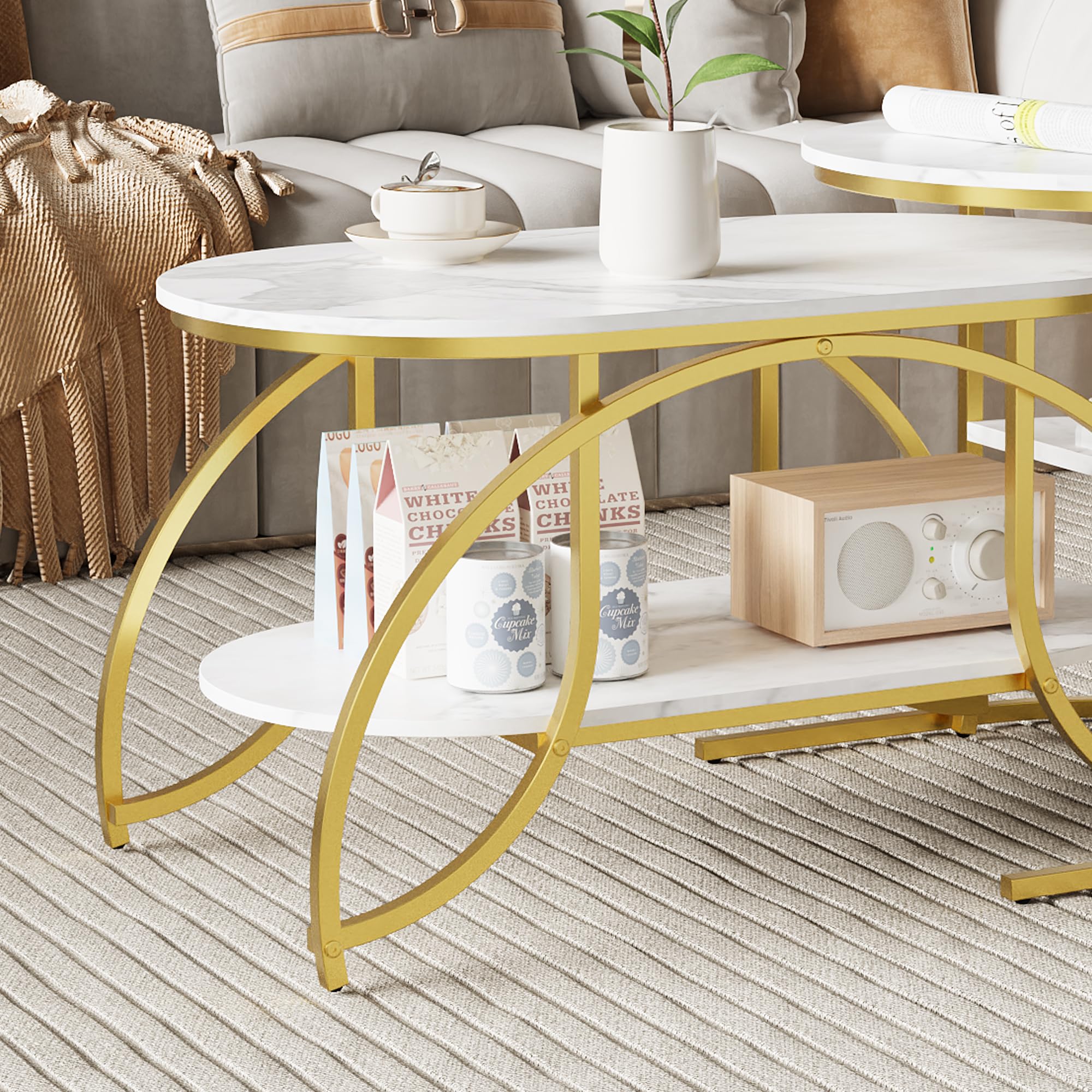 Set di 2 Tavolini da Caffè, Tavolini Sovrapponibili da Salotto Tavolini Rotondi da Caffè Tavolini da Salotto Effetto Marmo Bianco Tavolo Soggiorno Moderno Telaio in Metallo Gambe D'oro (Stile D)