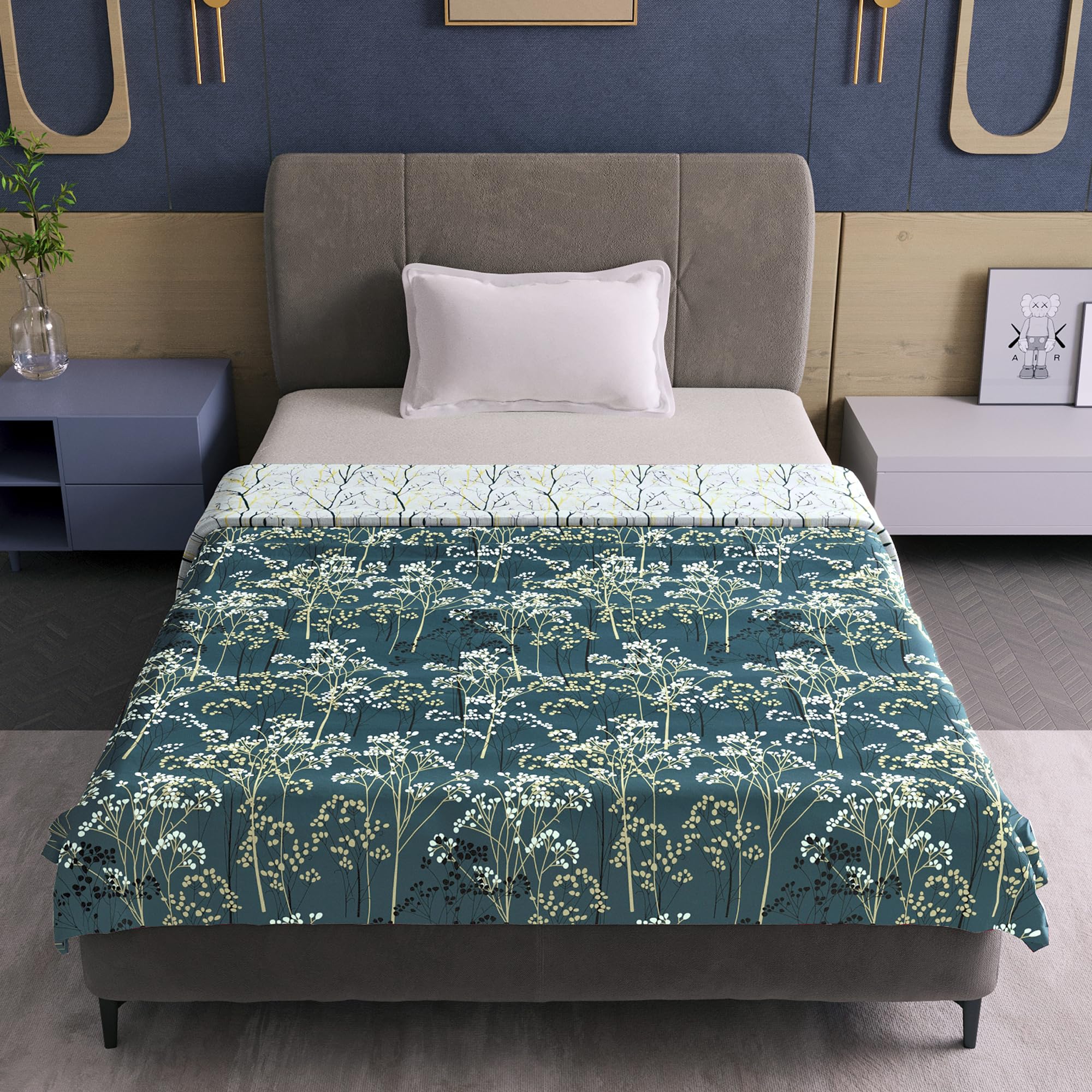 Divine Casa 120 GSM Microfiber Single Dohar | Soft & Lightweight Throw Blanket | Cozy & Breathable | All-Season Comfort | 210 x 140 CM | Floral Branches Pattern | Teal & White