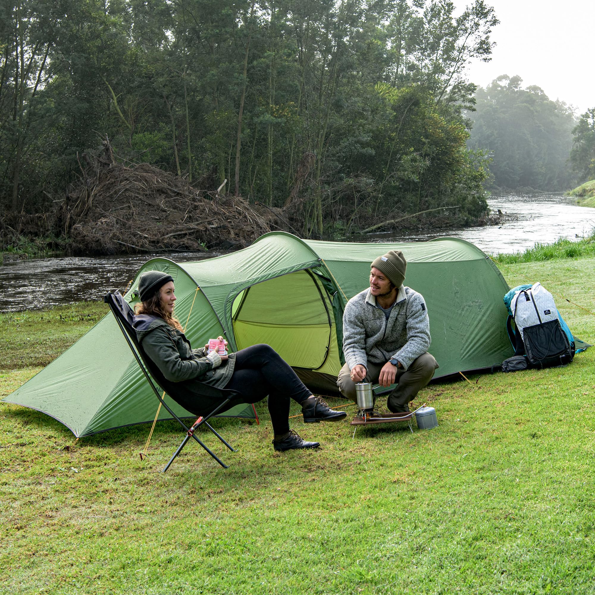 Naturehike Tenda a tunnel per 2/3 persone per 3-4 stagioni, leggera e impermeabile e antivento, tenda da campeggio con veranda, tenda da trekking per ciclismo, escursionismo, alpinismo, attività