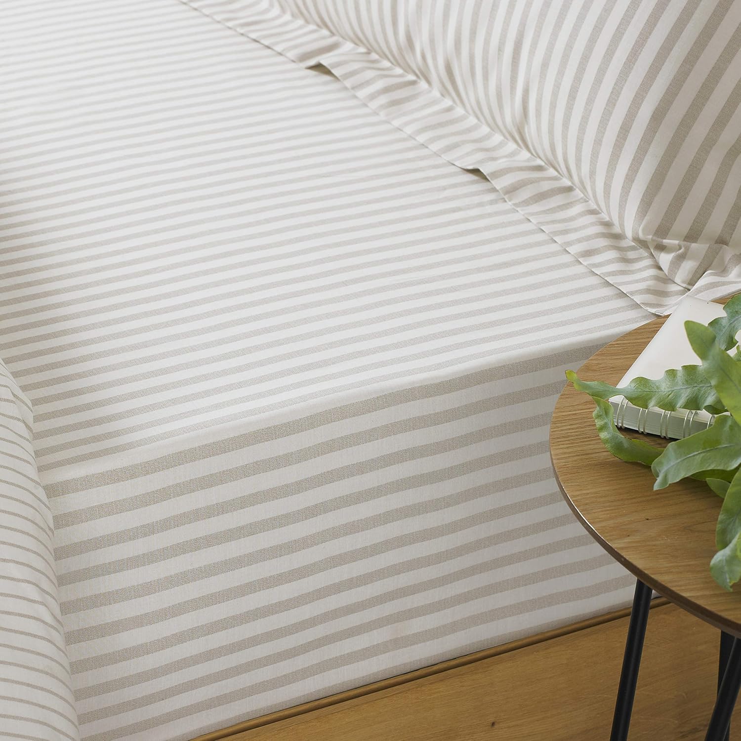 The Linen Yard Hebden Fitted Sheet, Natural, King