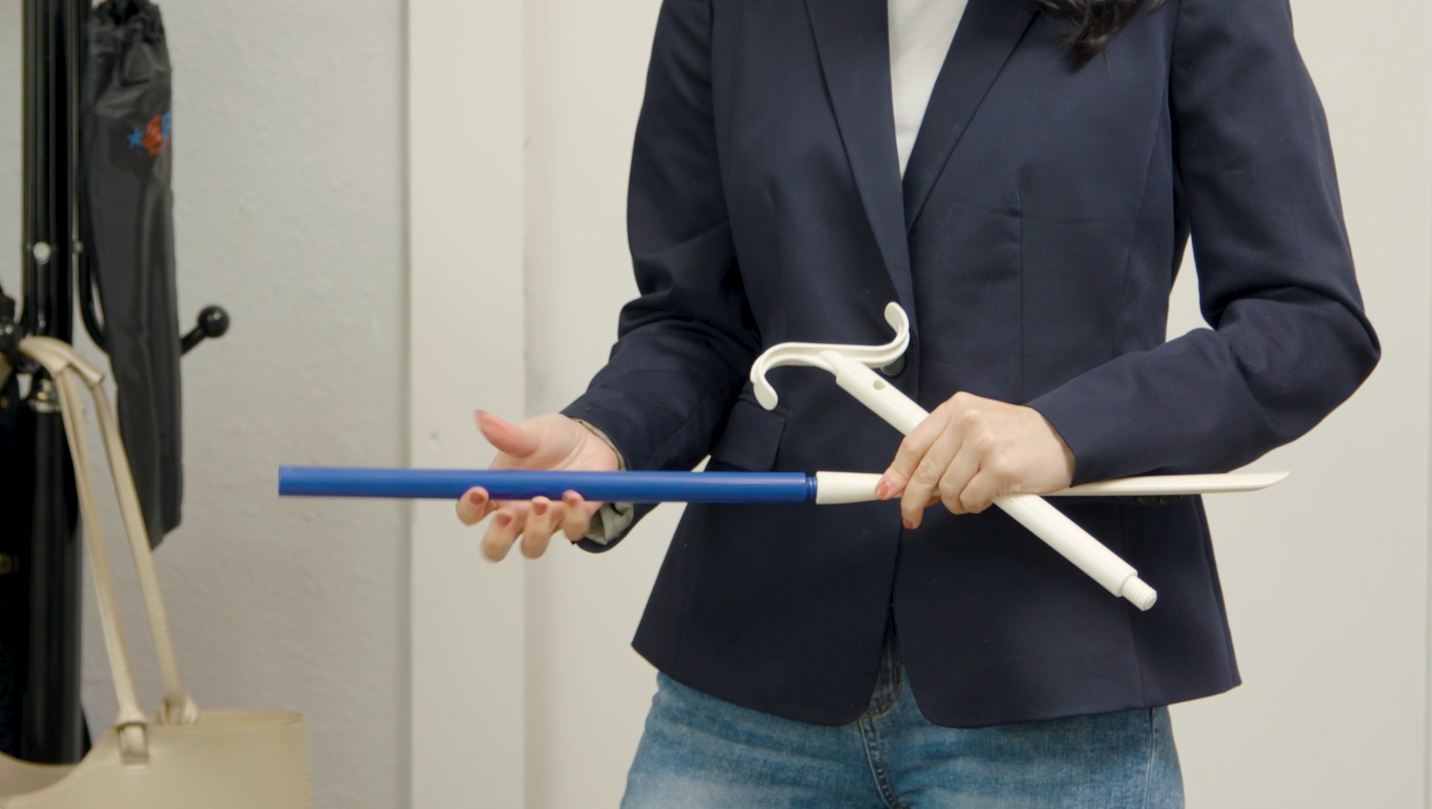 Amazon.com: RMS 35.5 Inch Extra Long Dressing Stick Aid for Shoes, Socks,  Shirts and Pants - Sock Removal and Long Shoe Horn with Travel Bag : Health  & Household