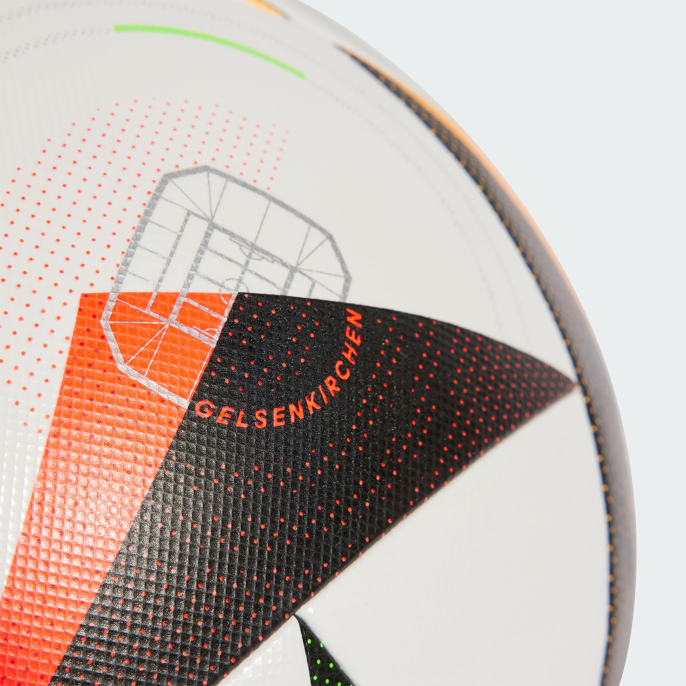 adidas Fussballliebe Competition Euro 2024 FIFA Quality Pro Ballon de Football IN9365, Unisexe, Blanc, 5 UE