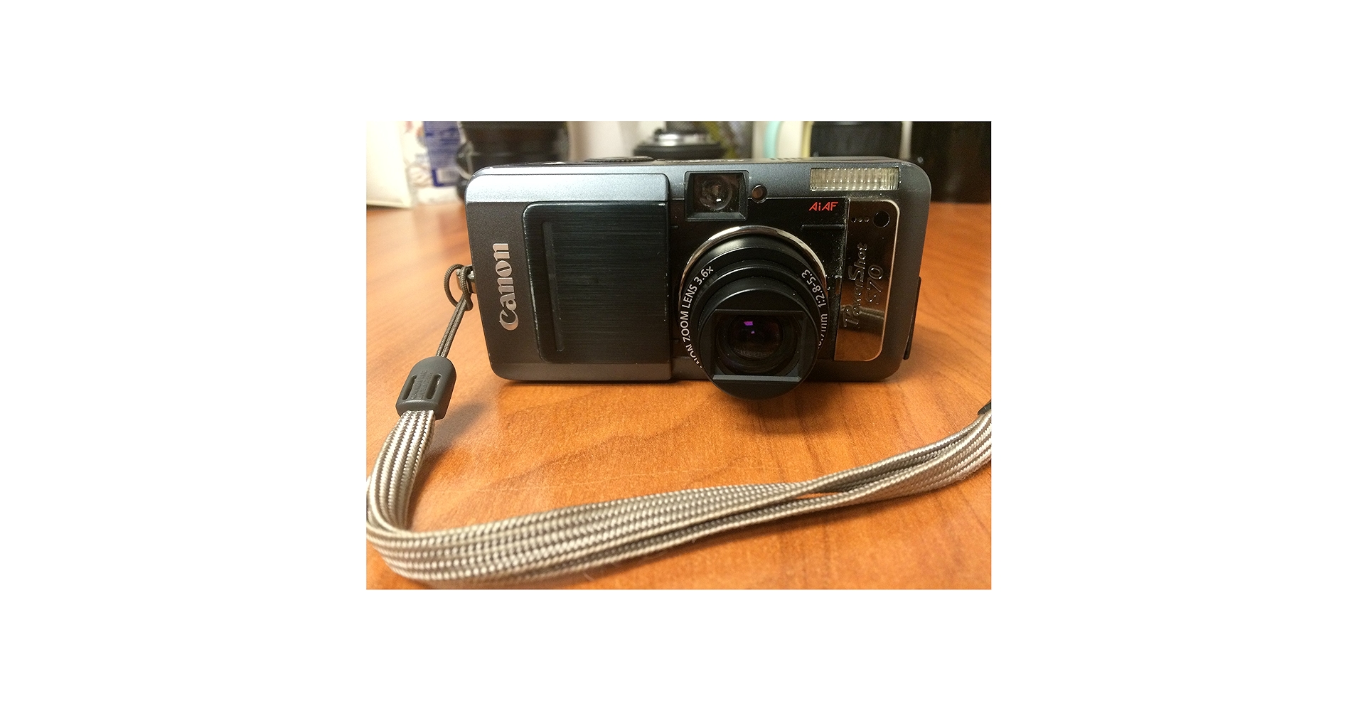 Amazon.com : Canon PowerShot S70 7.1MP Digital Camera with
