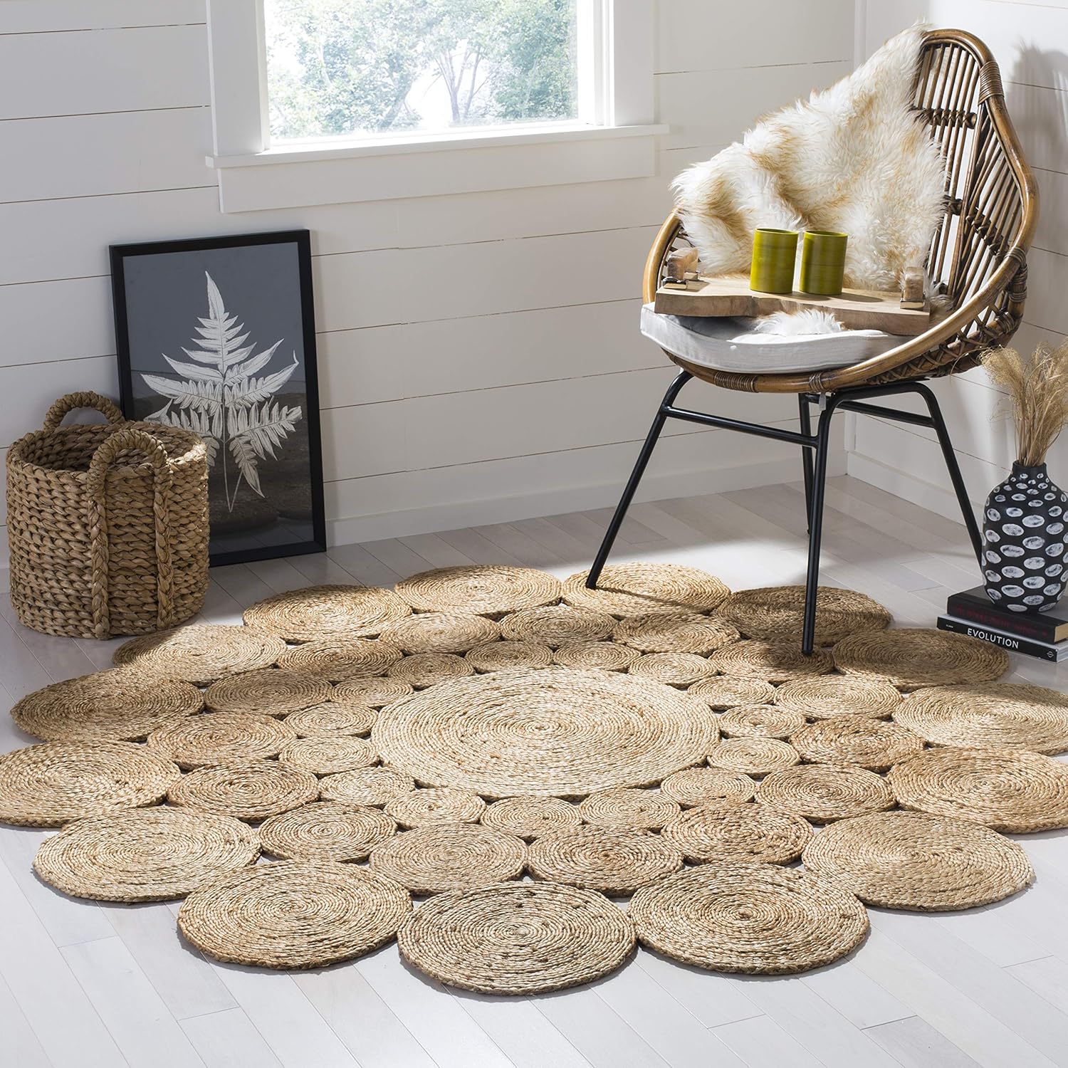 SAFAVIEH Natural Fiber Collection Area Rug - 3' Round, Natural, Handmade Boho Charm Farmhouse Jute, Ideal for High Traffic Areas in Living Room, Bedroom (NF363A)