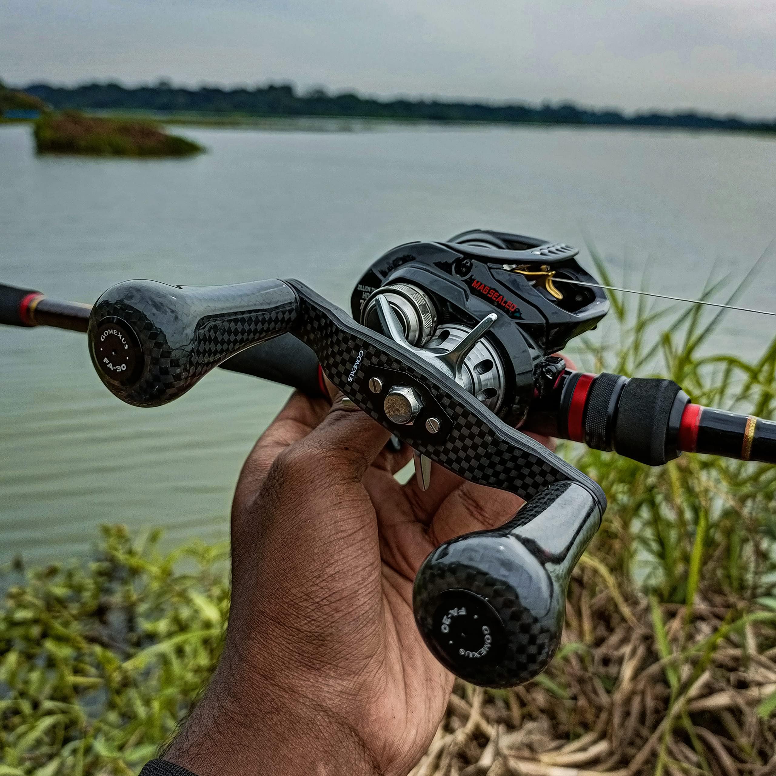 GOMEXUS Carbon Handle Compatible for Daiwa Tatula Zillion Abu Okuma Kastking Pisfun Baitcasting Reel Handle 8x5 Size : Sports & Outdoors