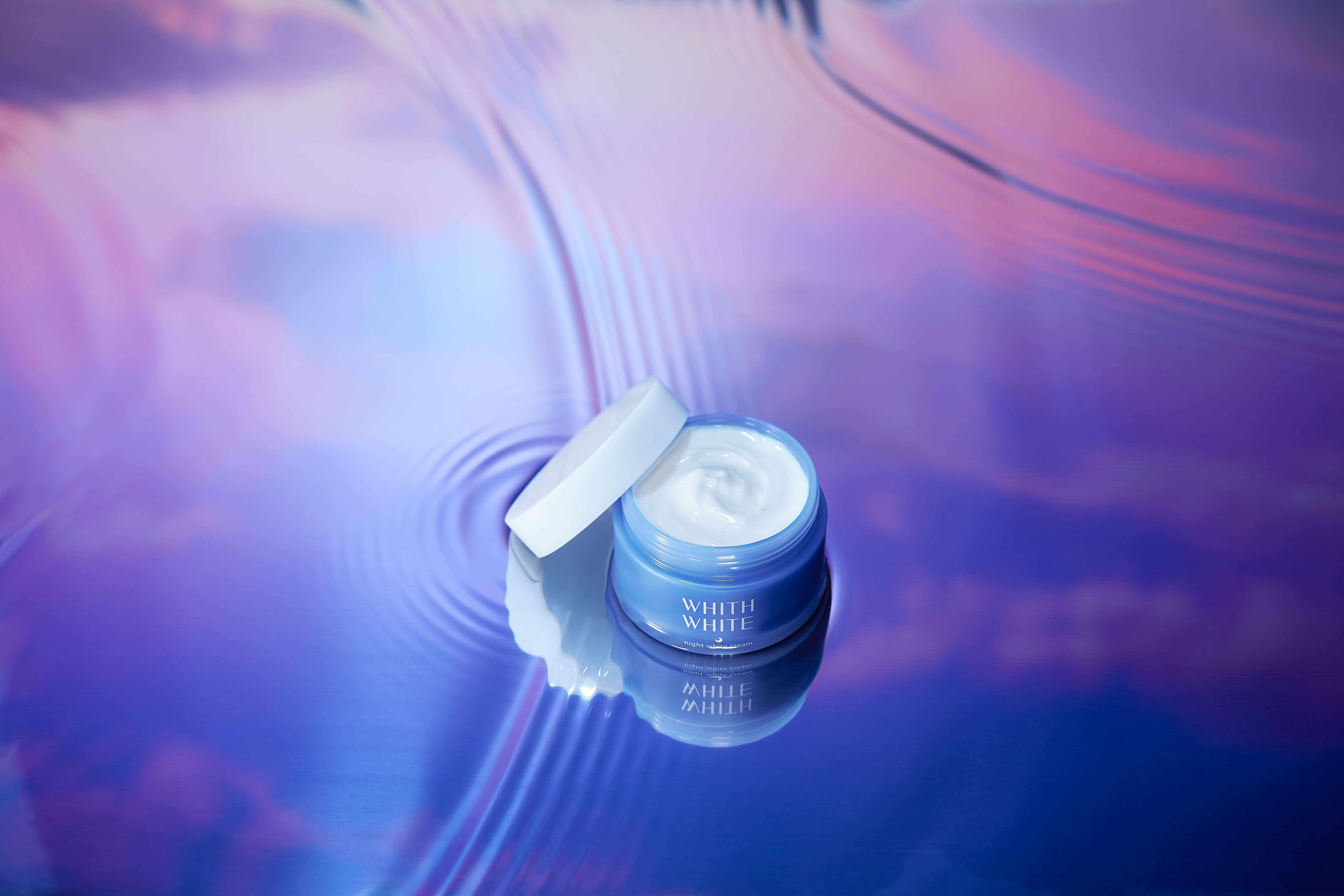 Amazon | 【翌朝、ふっくら潤い肌】フィスホワイト トラネキサム酸