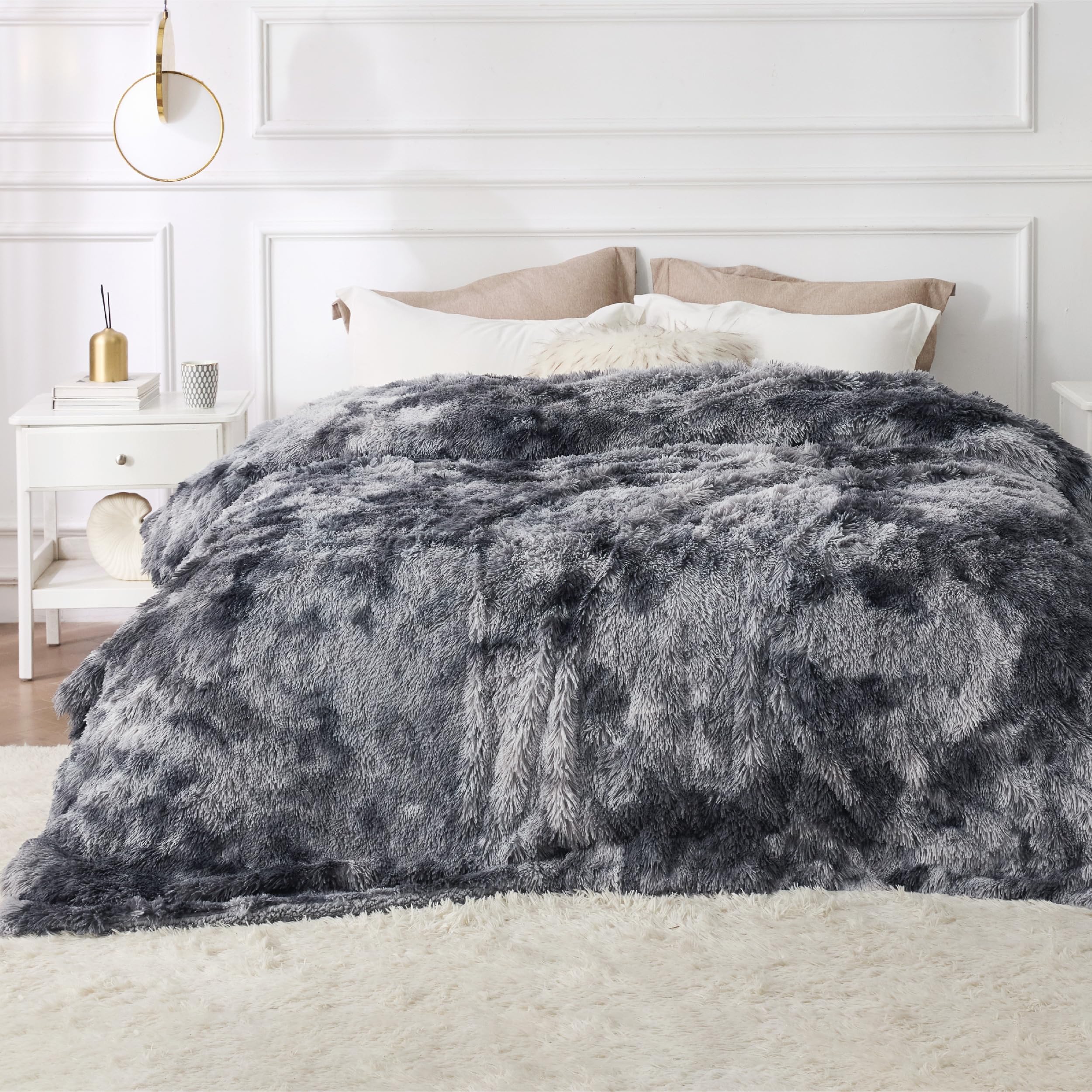 GentleSoft Fluffy Sherpa Fleece Faux Fur Blankets Queen Size for Bed, Bedroom Decor Winter Bedding Thick Warm Full Queen Blankets, Fuzzy Plush Soft Heavy Mink Cozy Gifts, Tie Dye Grey, 90x90