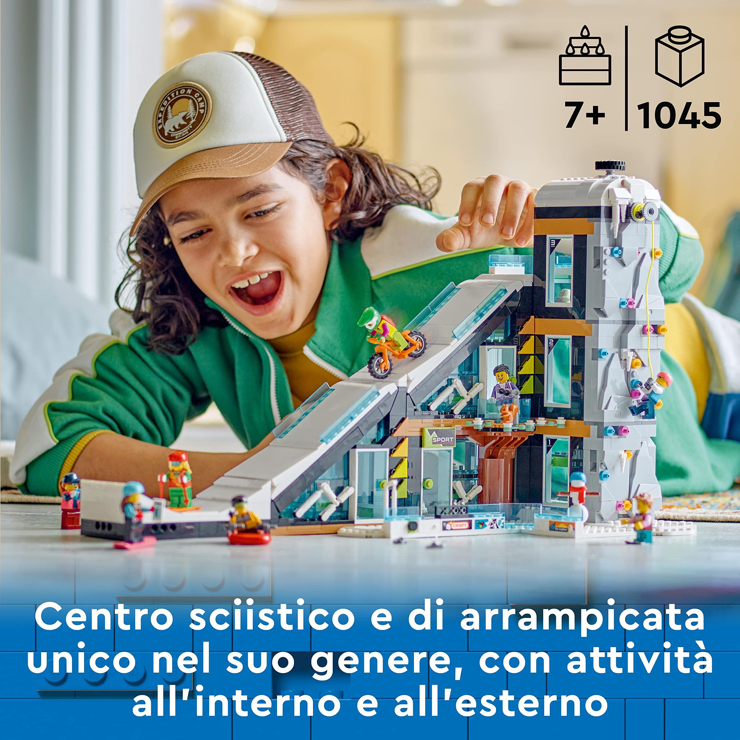 LEGO City Centro Sci e Arrampicata, Set Modulare da Costruire a 3 Livelli con Pista, Negozio Sport Invernali, Bar, Ascensore e 8 Minifigure, Giochi per Bambini e Bambine da 7 Anni, Idea Regalo 60366