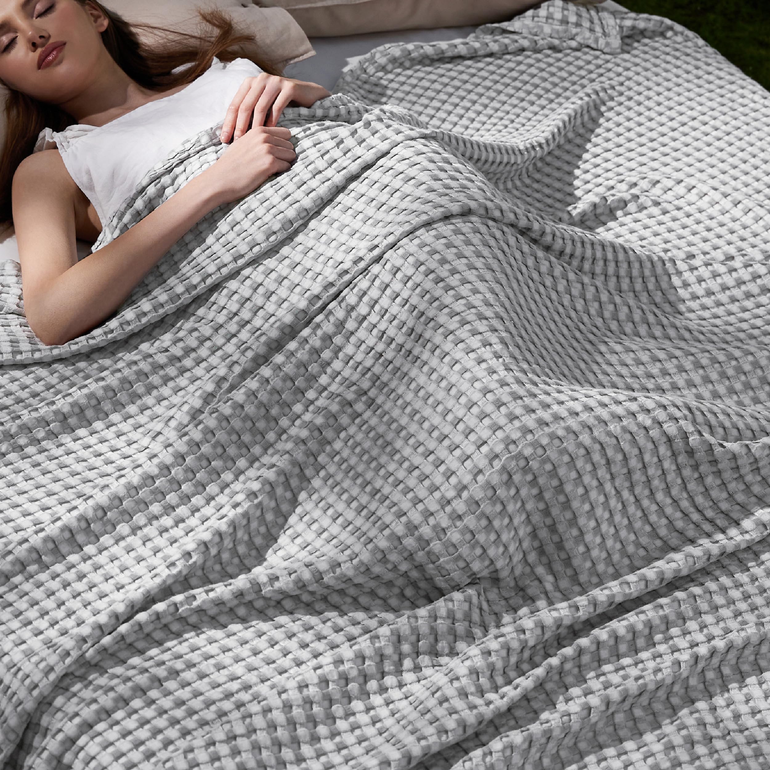 Photo 1 of Bedsure Cooling Cotton Waffle Queen Size Blanket - Lightweight Breathable Blanket of Rayon Derived from Bamboo for Hot Sleepers, Luxury Throws for Bed, Couch and Sofa, Grey, 90x90 Inches