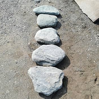 鉄平石　3石セット　庭石　石　飛び石　庭　ガーデニング　置物　オブジェ Amazon.co.jp: 伊予石飛び石5石セット庭石鑑賞石石盆石水石灯籠