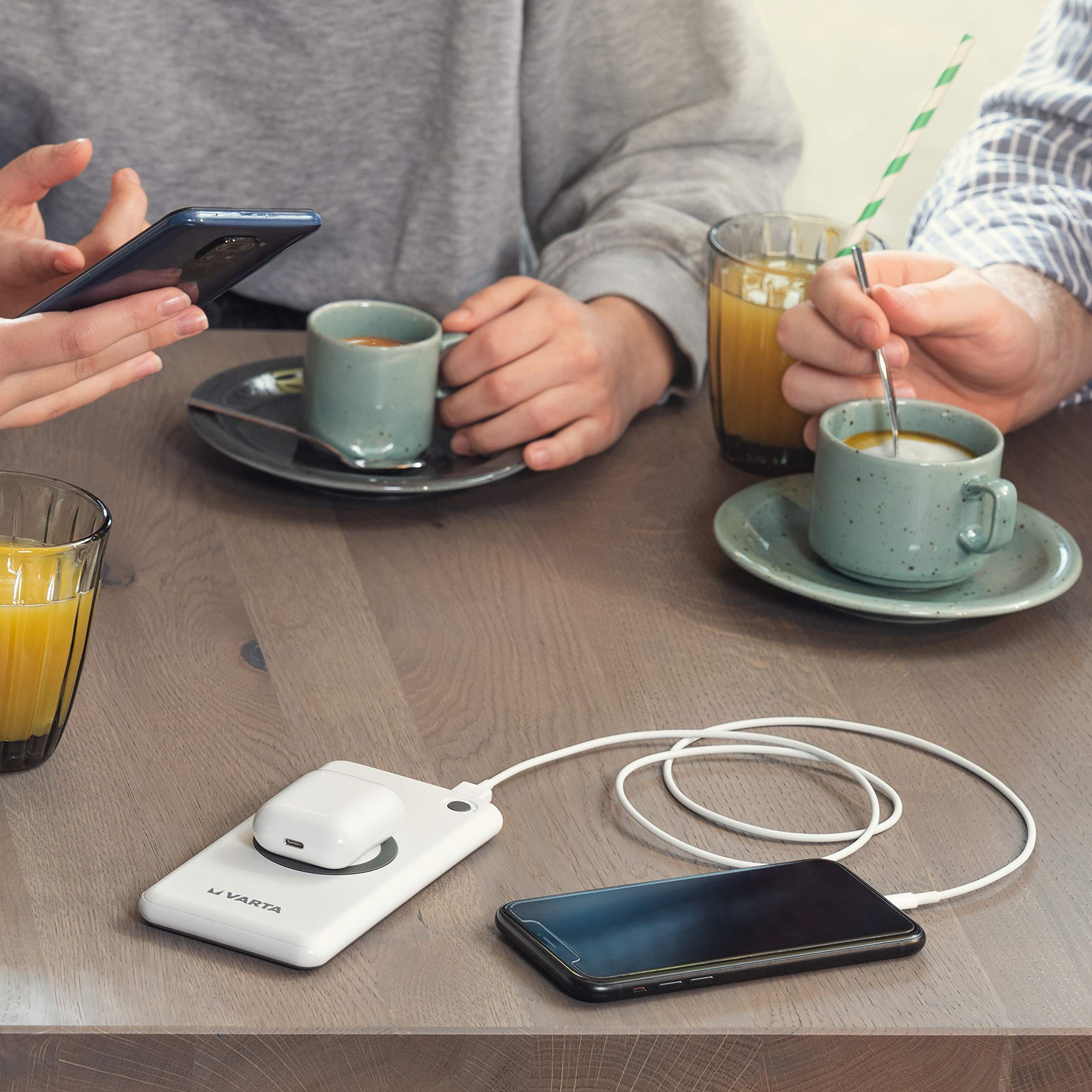 VARTA Wireless Power Bank 10000 mAh, 18 W Fast Charging, USB C PD