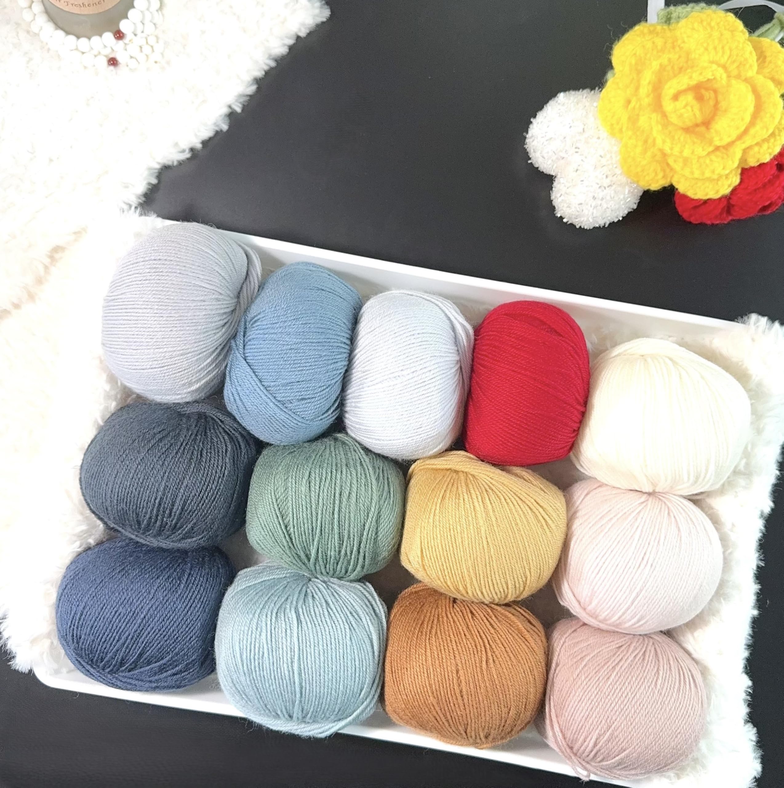 Fil à Tricoter Laine Mérinos Noir - 240g, 1550m/100g - Cône, Pour Toutes Saisons - Neuf