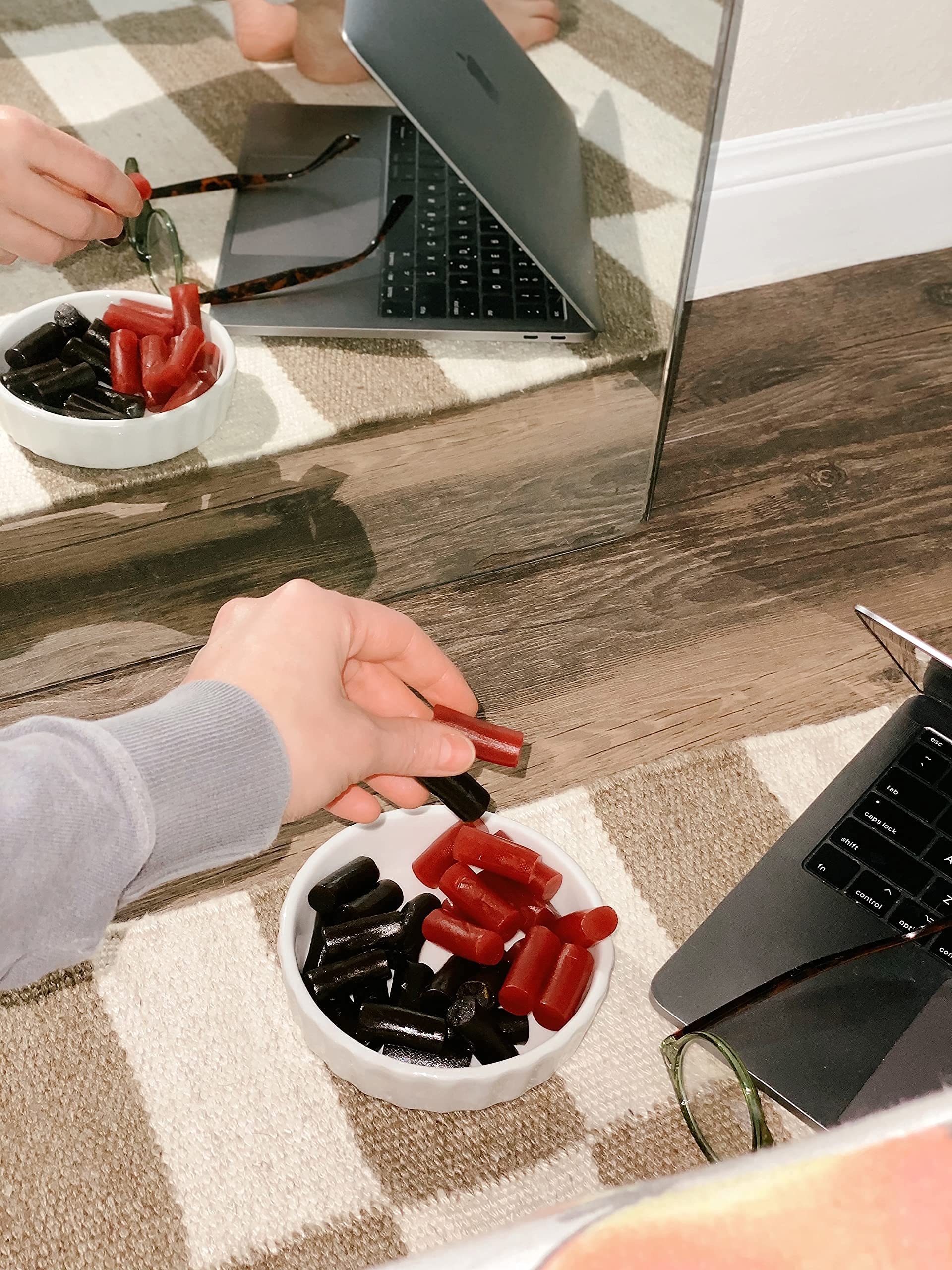 Soft Australian Black Licorice Darrell Lea 1.925 lb Bulk Bag NON