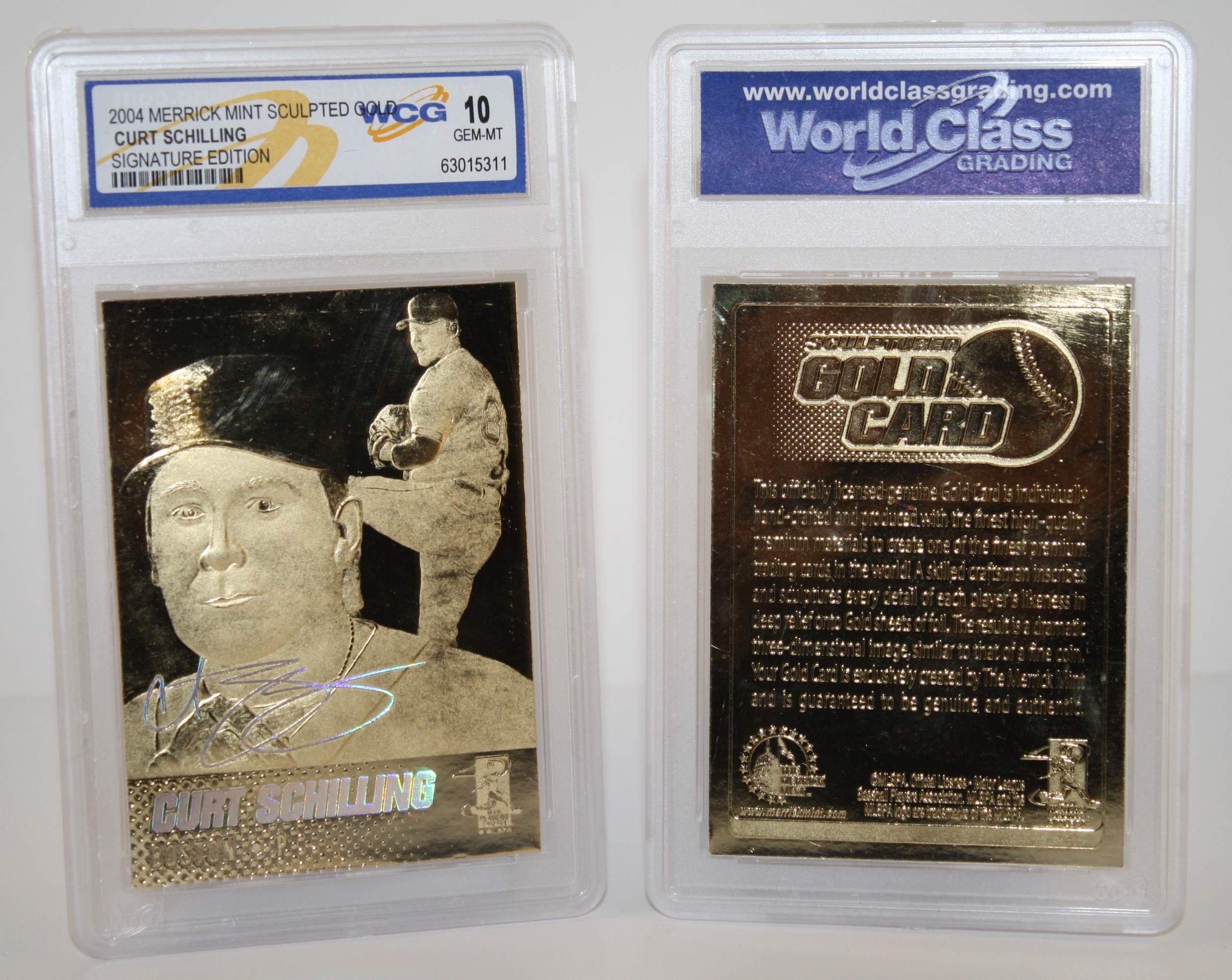 Amazon.com: CURT SCHILLING 2004 Sculptured Gold Card Limited