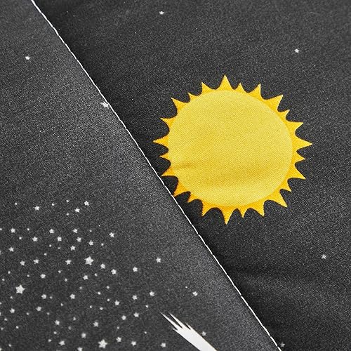 Miniatura 8 de UOZZI BEDDING Juego de ropa de cama de 4 piezas para niños pequeños, estilo espacial negro con estrellas y planetas, color negro, lindo incluye