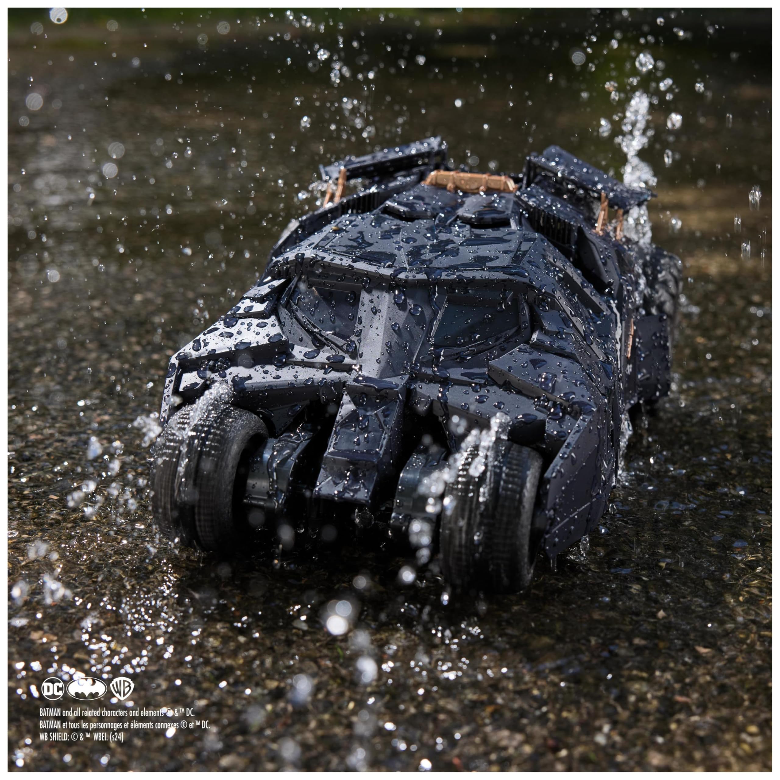 DC Comics - Batman Tumbler RC, zdalnie sterowany pojazd w stylu trylogii The Dark Knight, skala 1:15, dla dużych i małych fanów od 4 lat