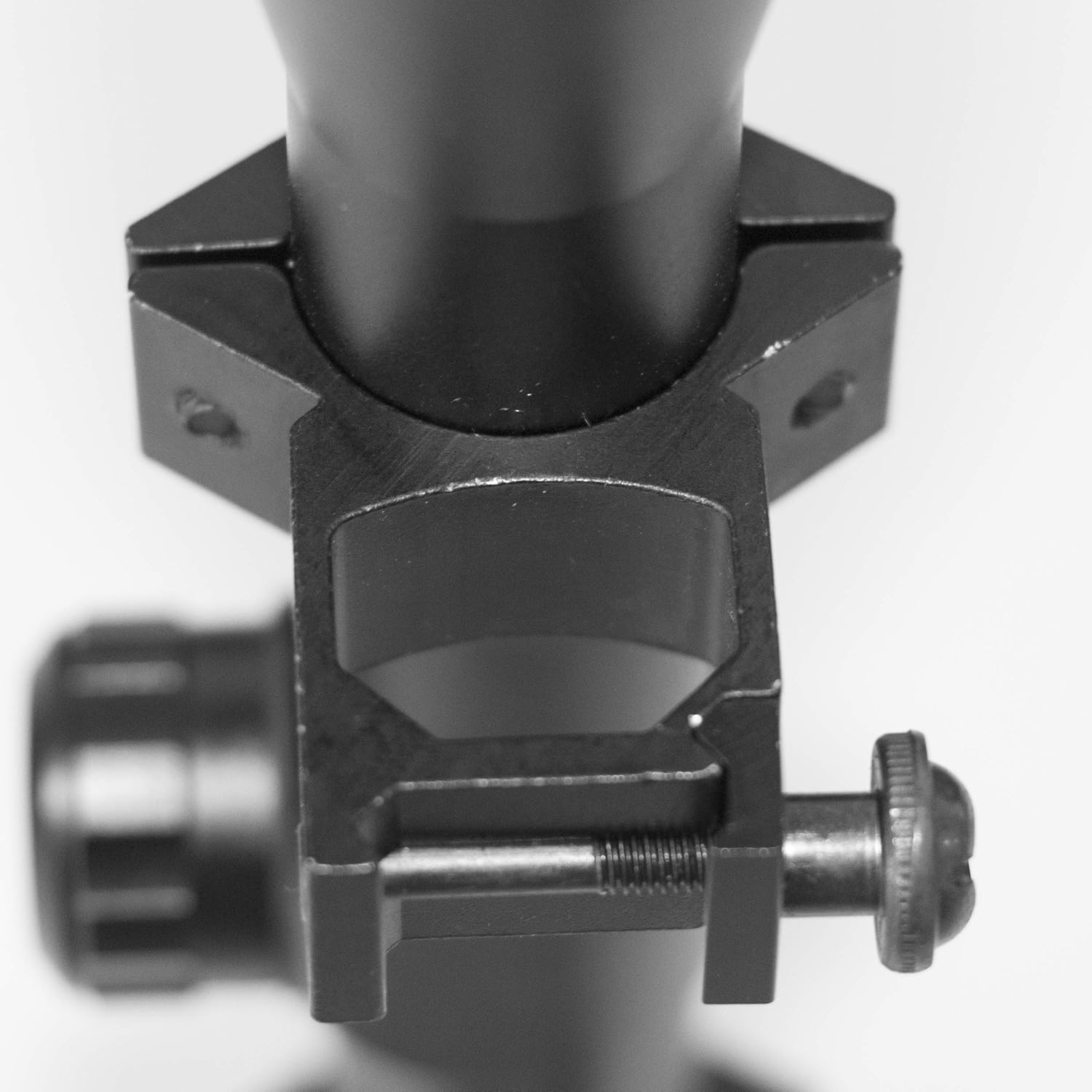 Sutekus Rifle Scope Luminosity Brightness Image