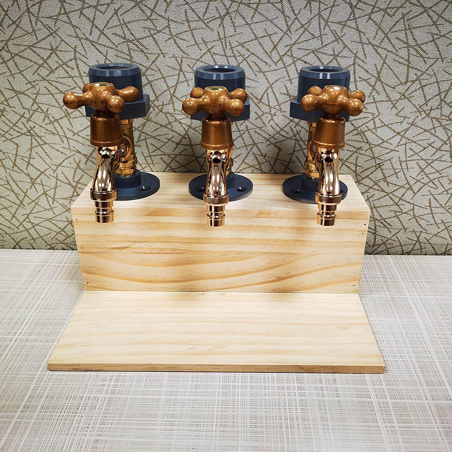 Amazon｜木製ウイスキー酒ディスペンサー、酒アルコール