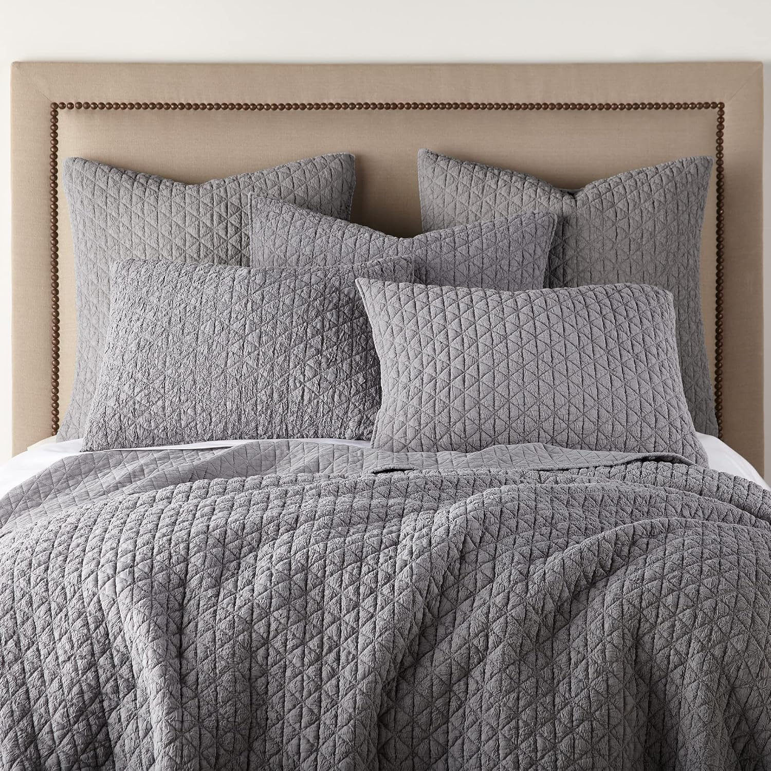 homthreads by Levtex Home - Rowan Quilt Set - Full/Queen Quilt (88x92in.) and Two Standard Shams (20x26in.) - Diamond Quilted - Grey Crinkle - Reversible - Polyester
