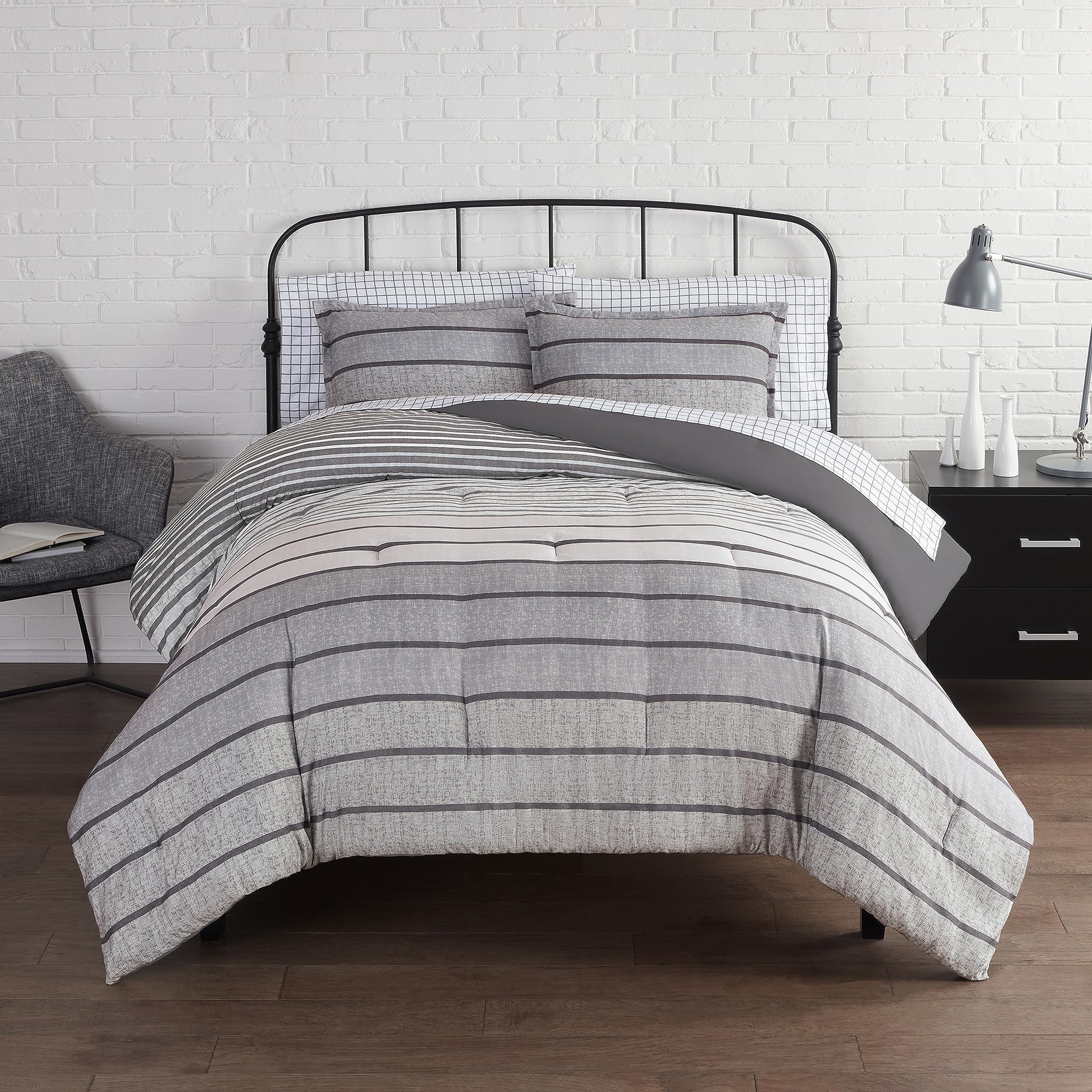 Serta Simply Clean Billy Soft Modern Jersey Striped Comforter Set with Pillow Case for All Season, Twin/Twin XL, Natural, Grey, 2 Piece