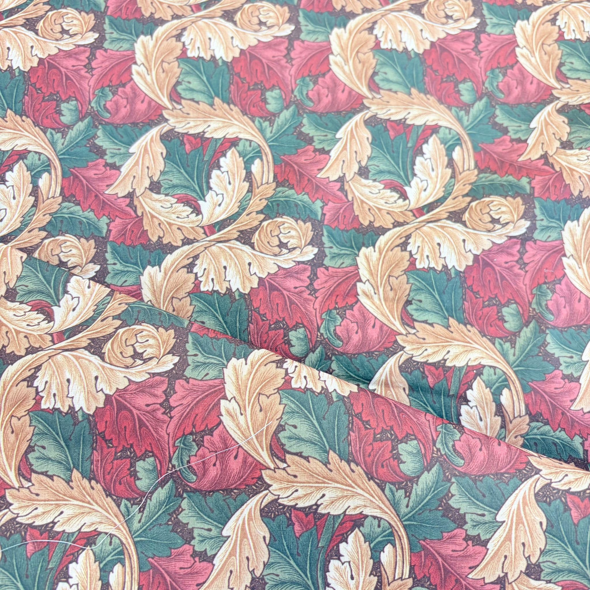 William Morris Style Leaves Polycotton Print Fabric, 112cm Wide, for Dressmaking, Crafts, Bags and Bunting, Sold by the Metre