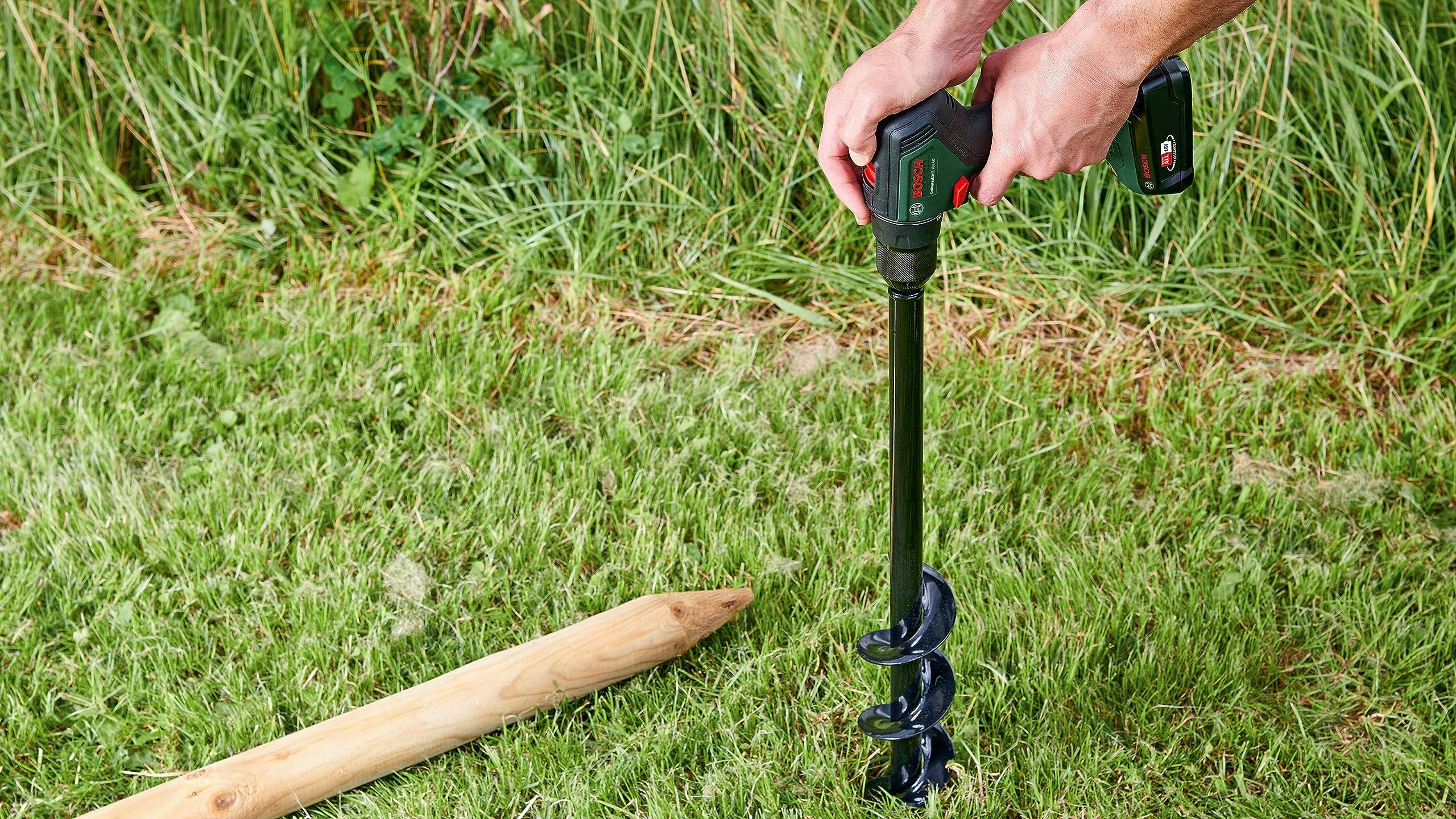Bosch Perceuse-visseuse sans fil UniversalDrill 18V-60 (sans batterie, système 18 Volt, dans un emballage en carton)