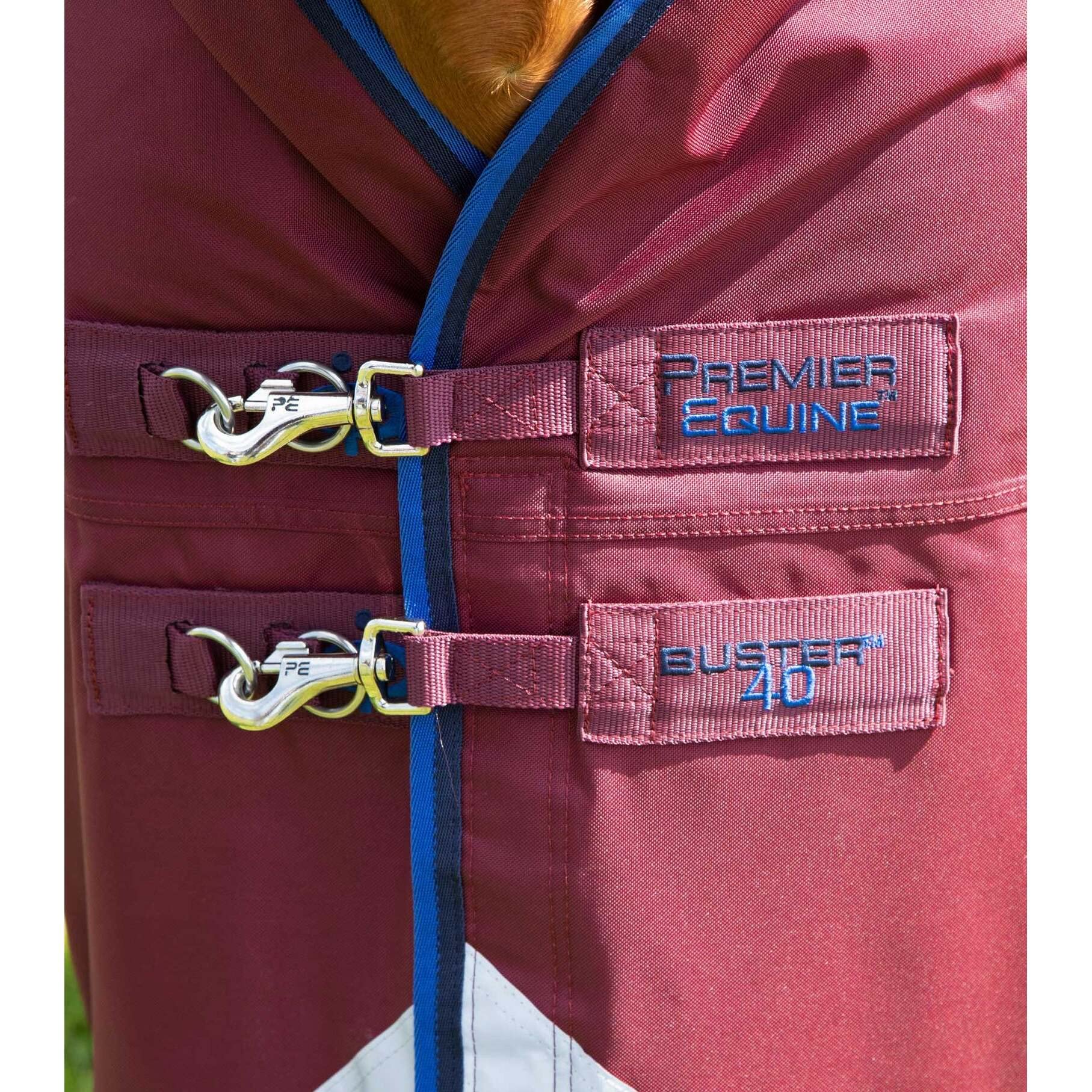 Coperta impermeabile per cavalli con copricollo Premier Equine Buster 40g