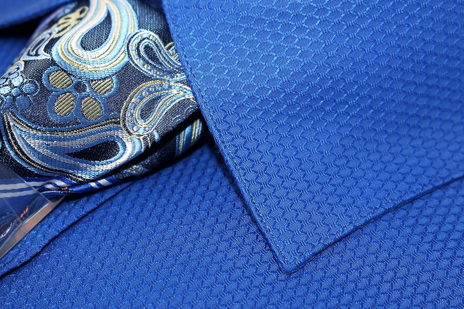 C. Allen Men's Solid Micro Pattern Regular Fit Dress Shirts with Tie Hanky Cufflinks French Cuffs Combo - Image 4